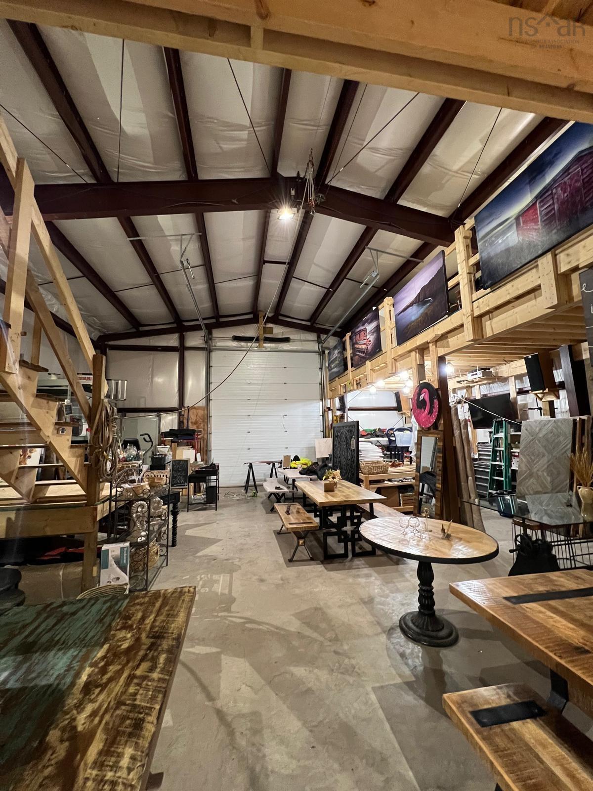 $835,000.00: 9409 Highway 215, Pembroke