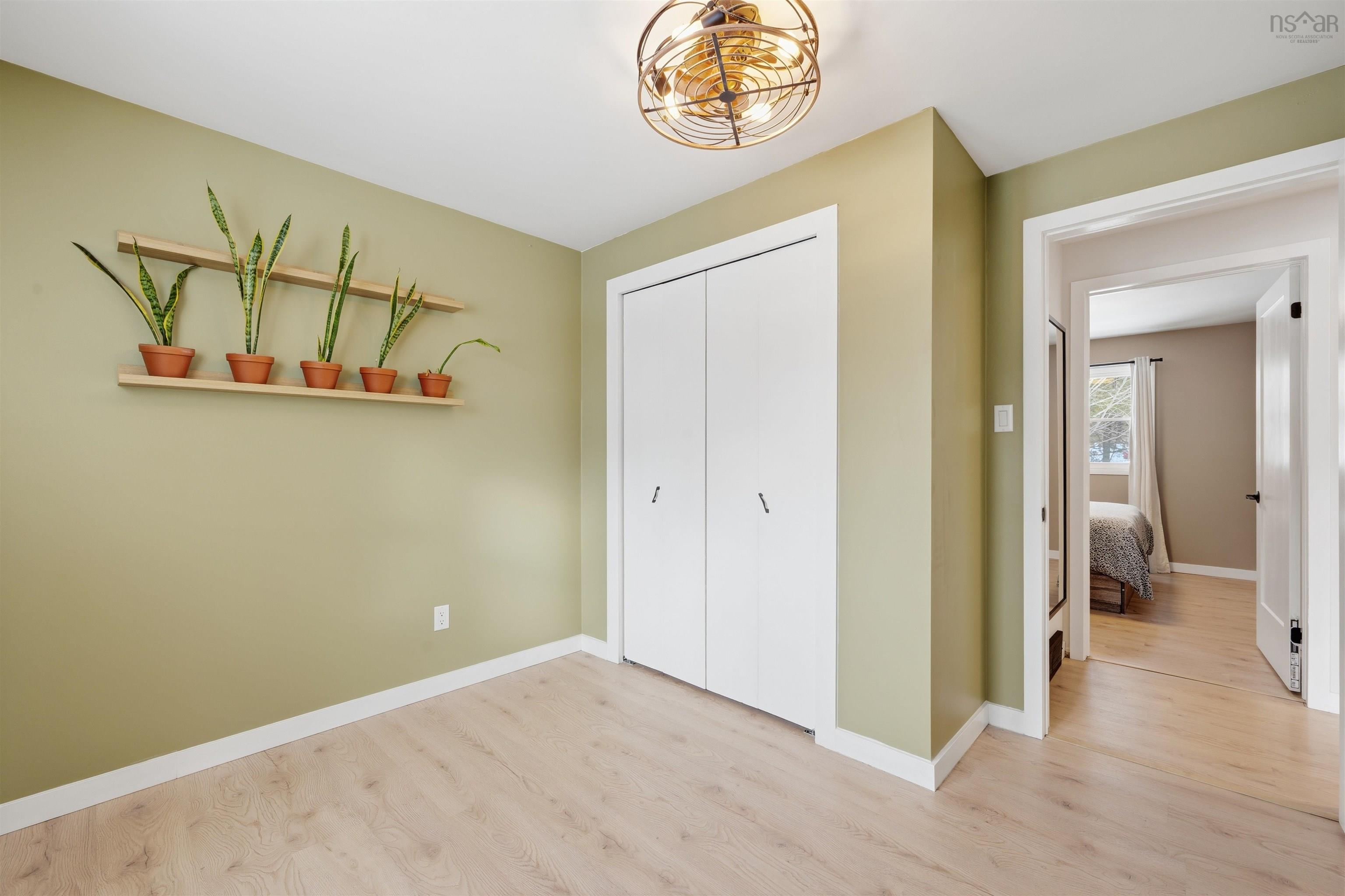 $599,000.00: 5 Tower View Road, Enfield