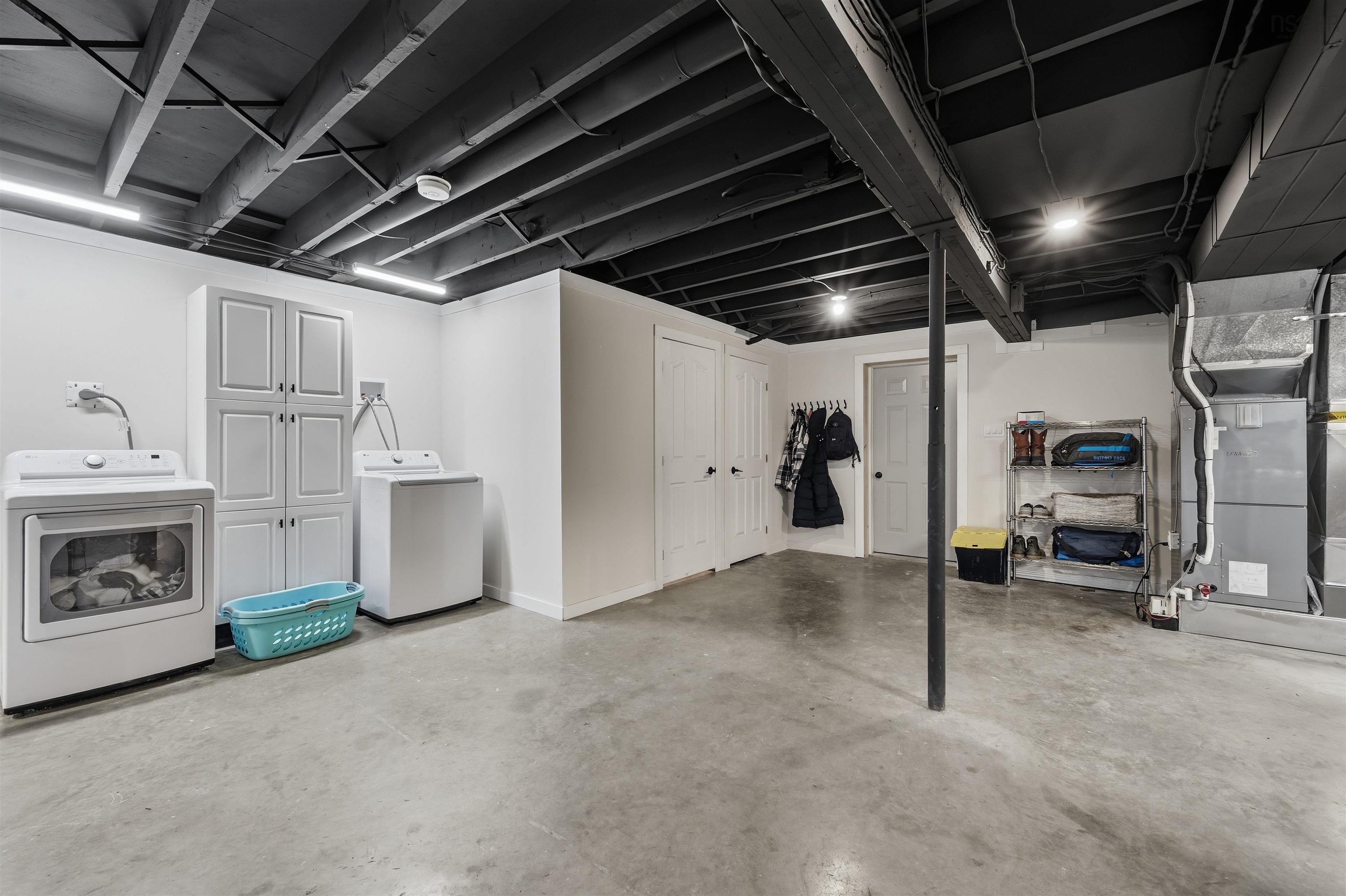 $599,000.00: 5 Tower View Road, Enfield