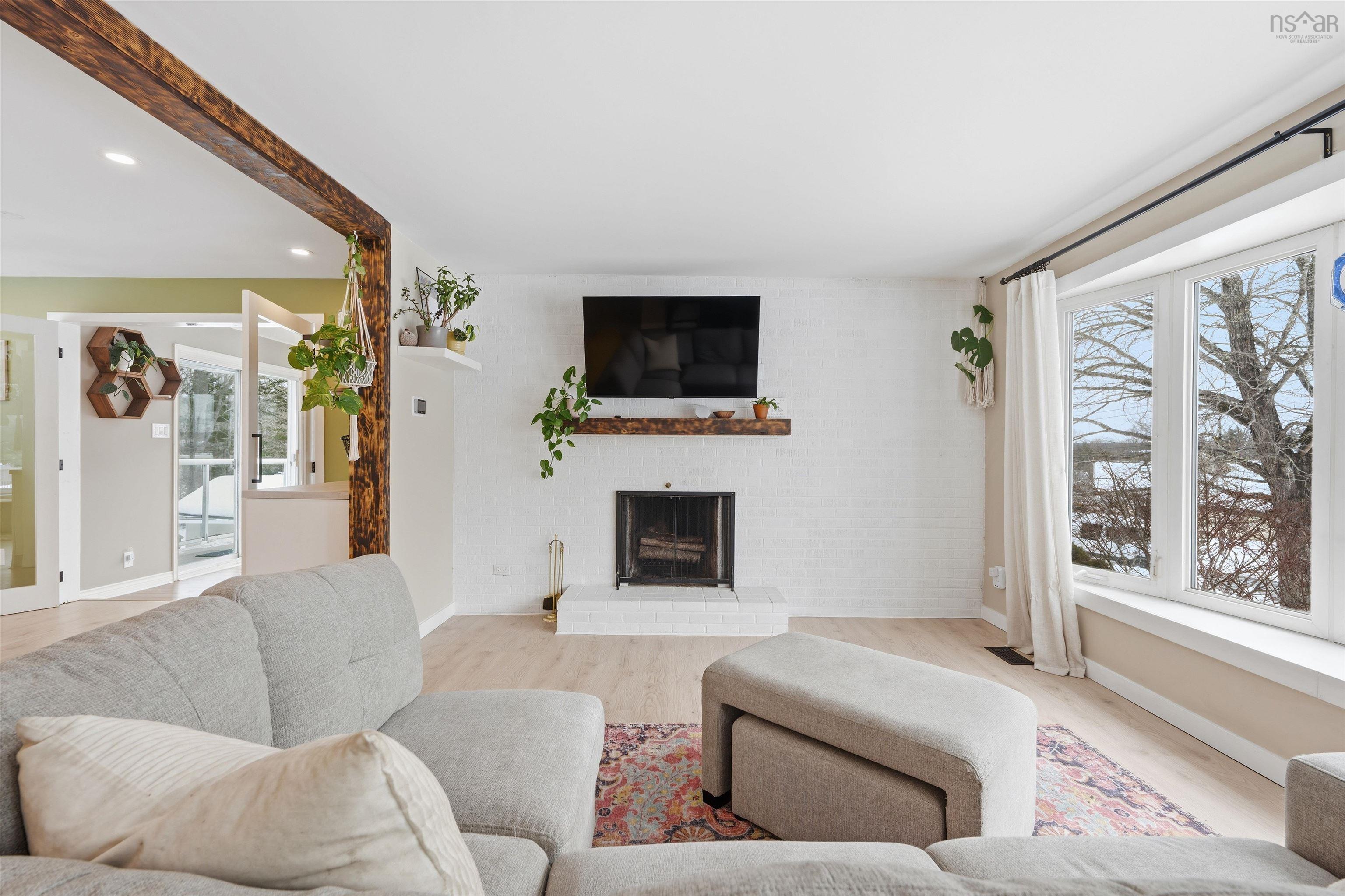 $599,000.00: 5 Tower View Road, Enfield