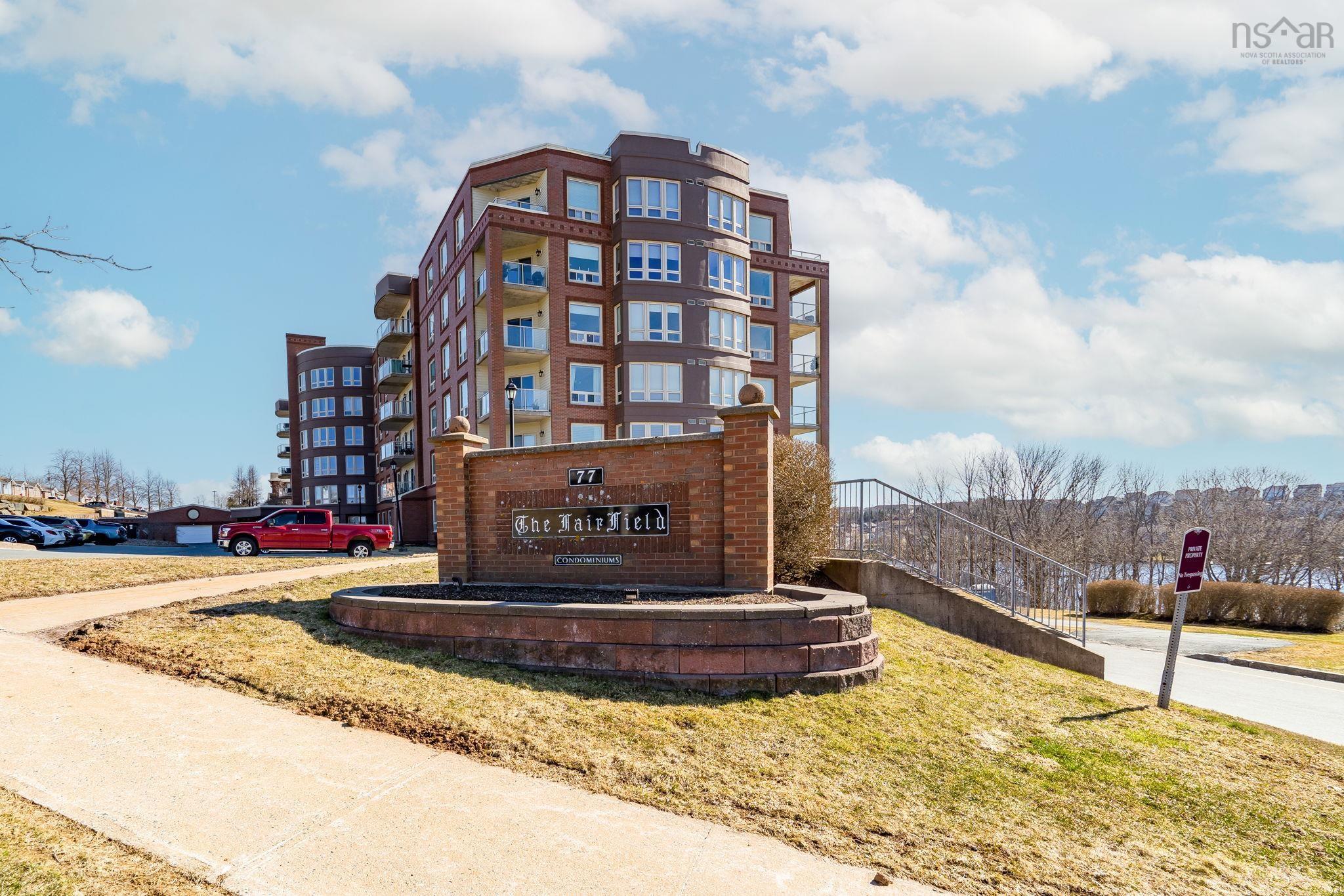 306 77 Russell Lake, Dartmouth, NS (MLS 202603360)