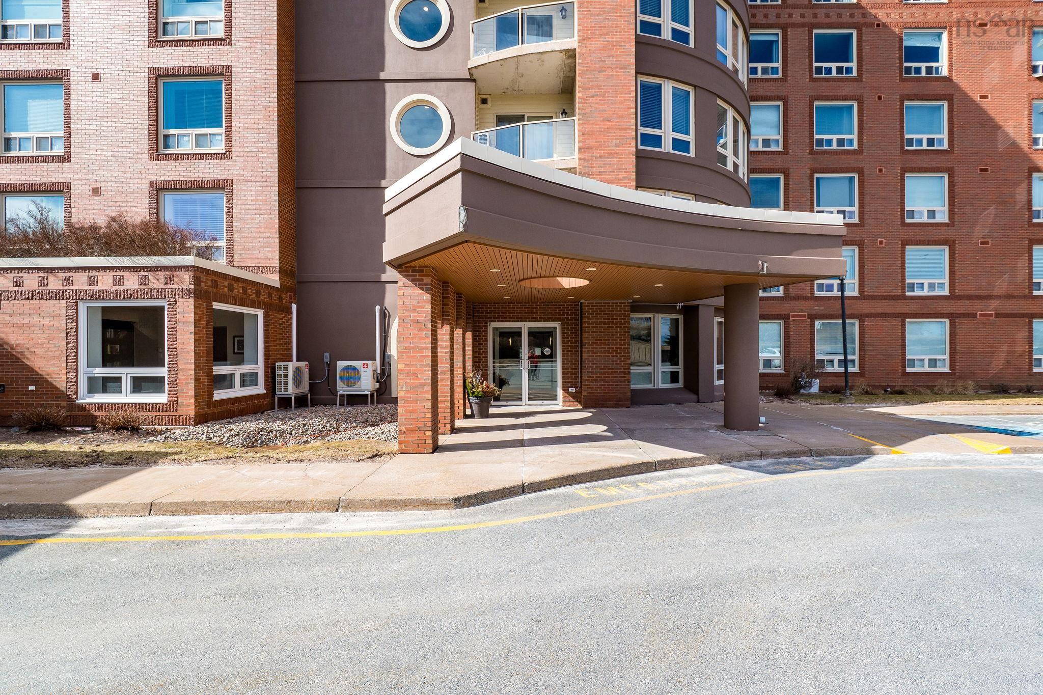 306 77 Russell Lake, Dartmouth, NS (MLS 202603360)