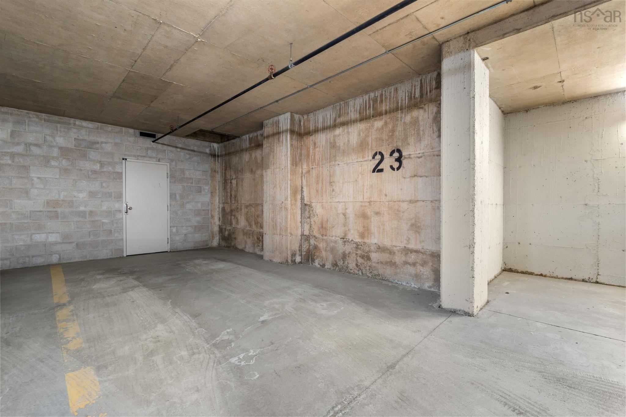 306 77 Russell Lake, Dartmouth, NS (MLS 202603360)