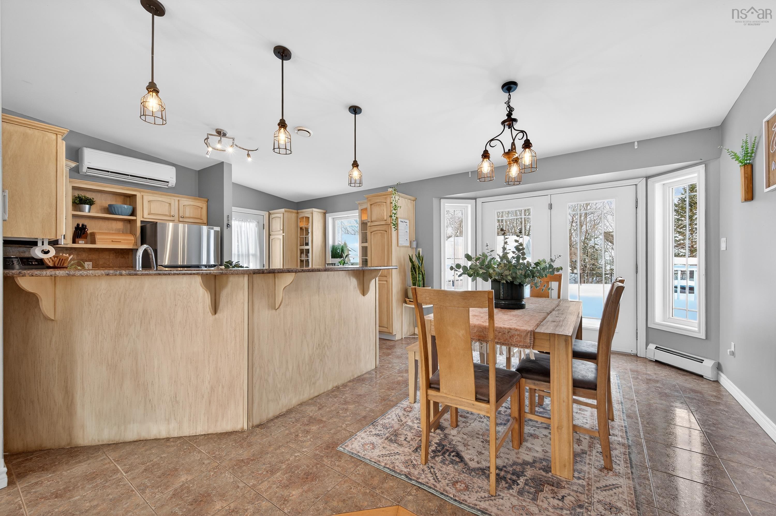 $525,000.00: 53 Erinmore Drive, Sydney