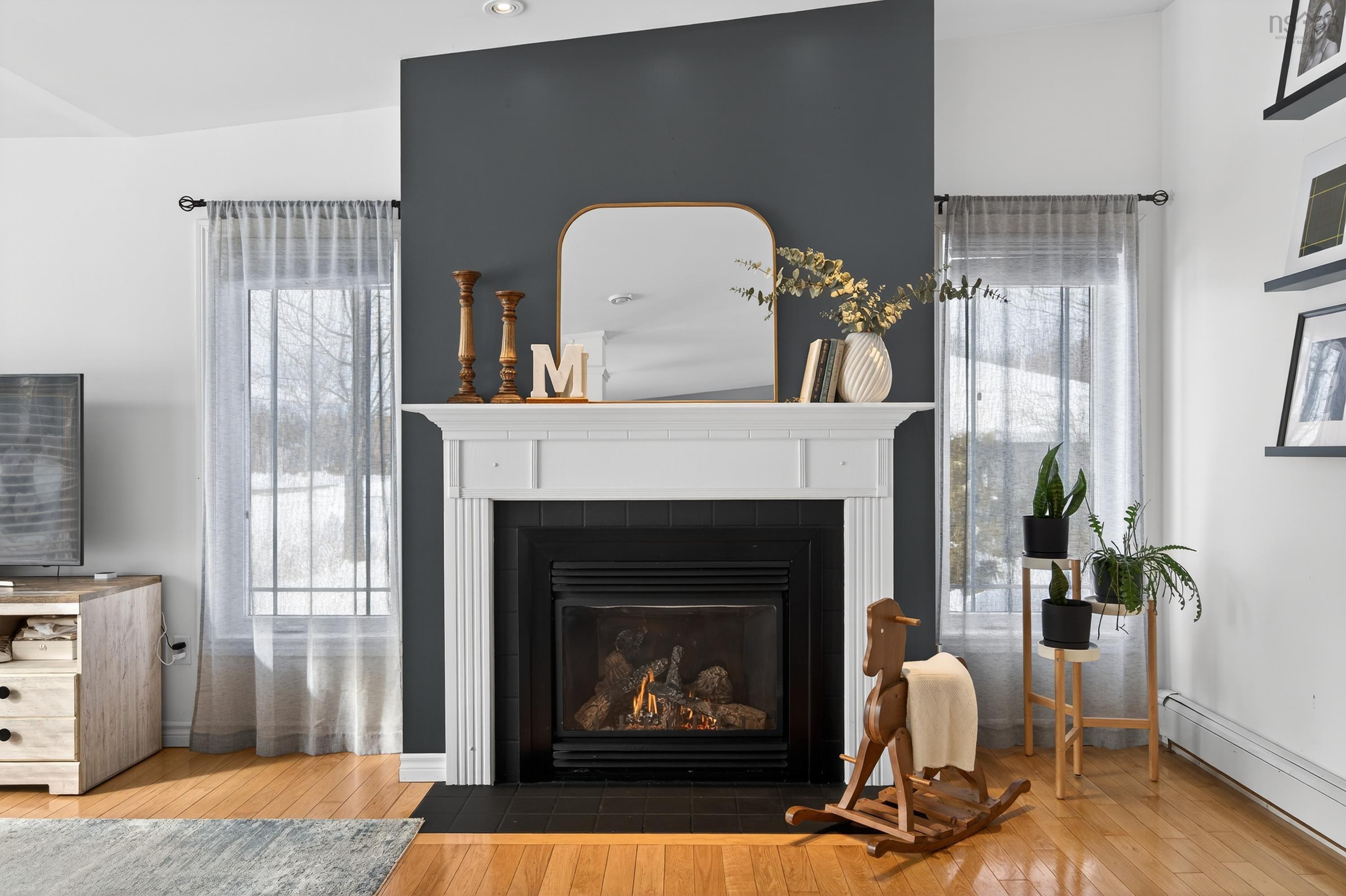 $525,000.00: 53 Erinmore Drive, Sydney