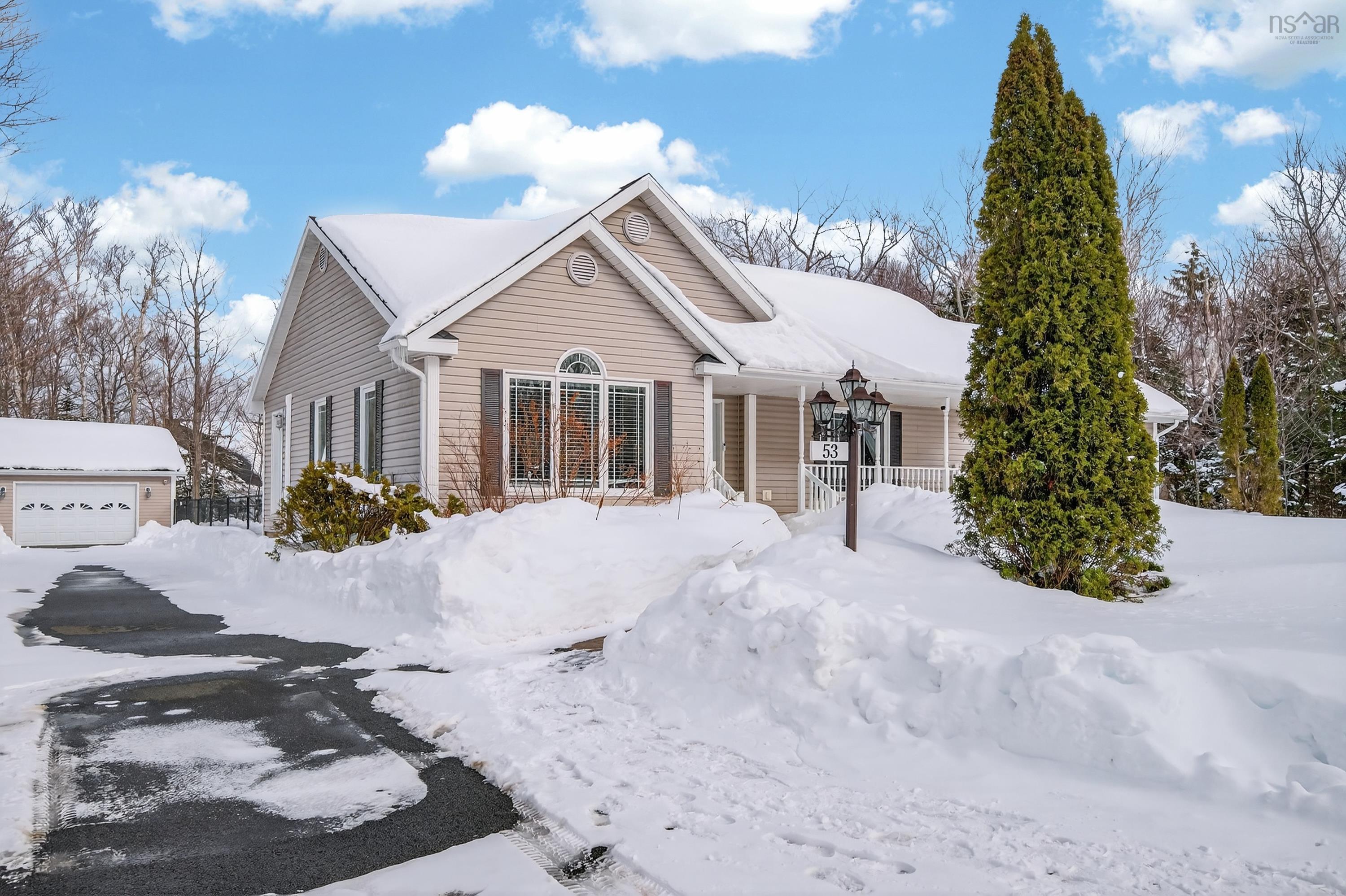 $525,000.00: 53 Erinmore Drive, Sydney