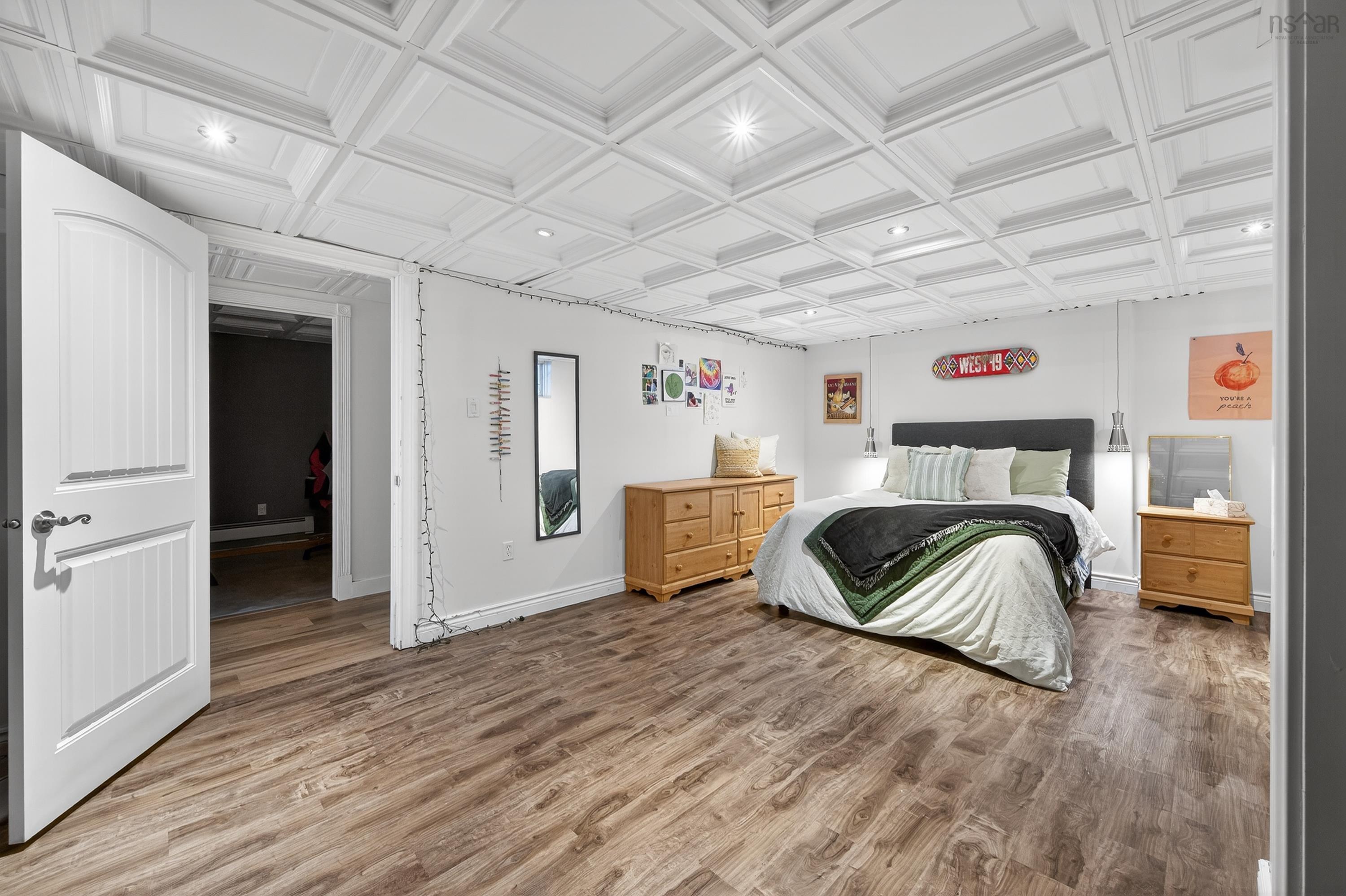 $525,000.00: 53 Erinmore Drive, Sydney