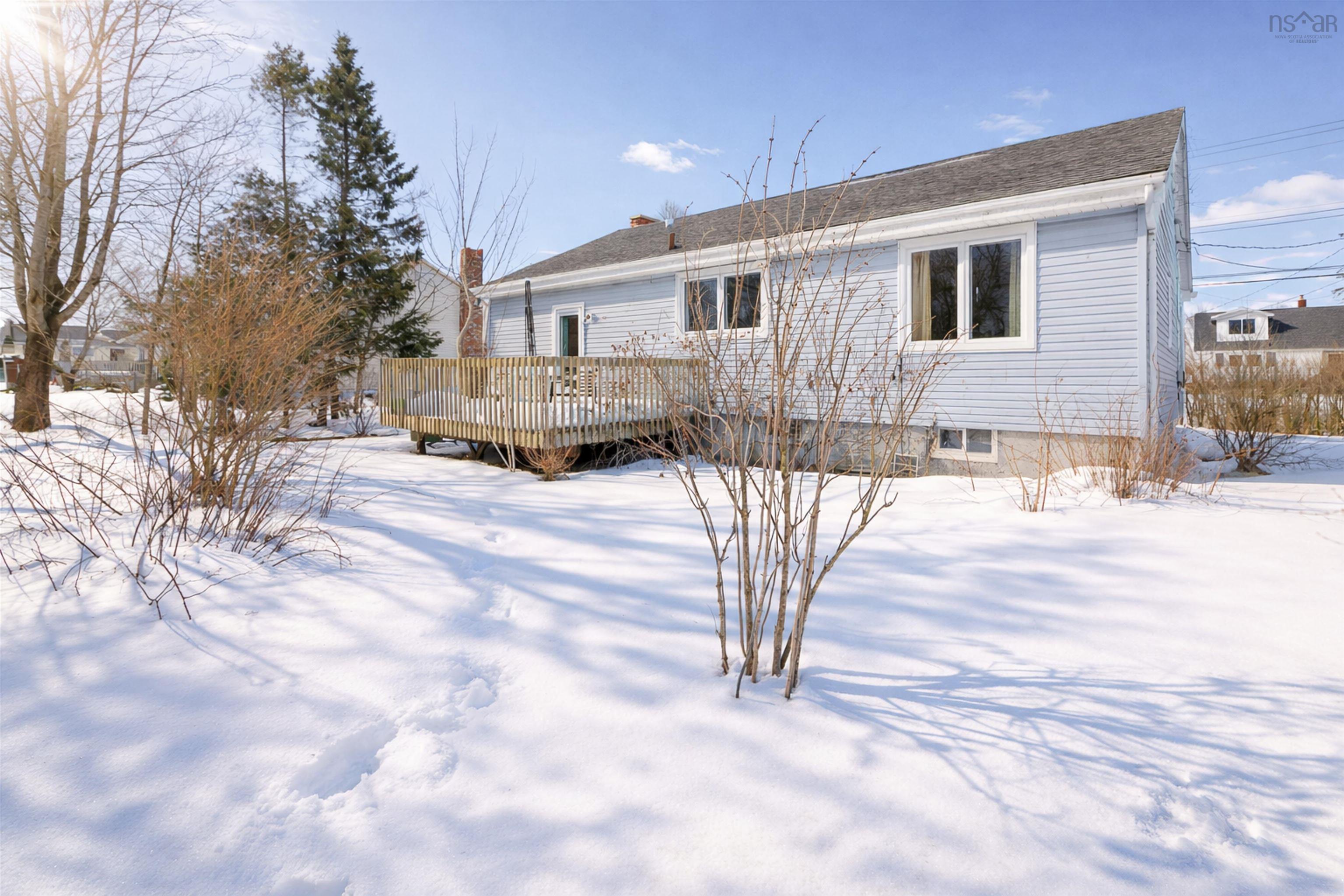 26 Penhorn Drive, Dartmouth, NS (MLS 202603390)