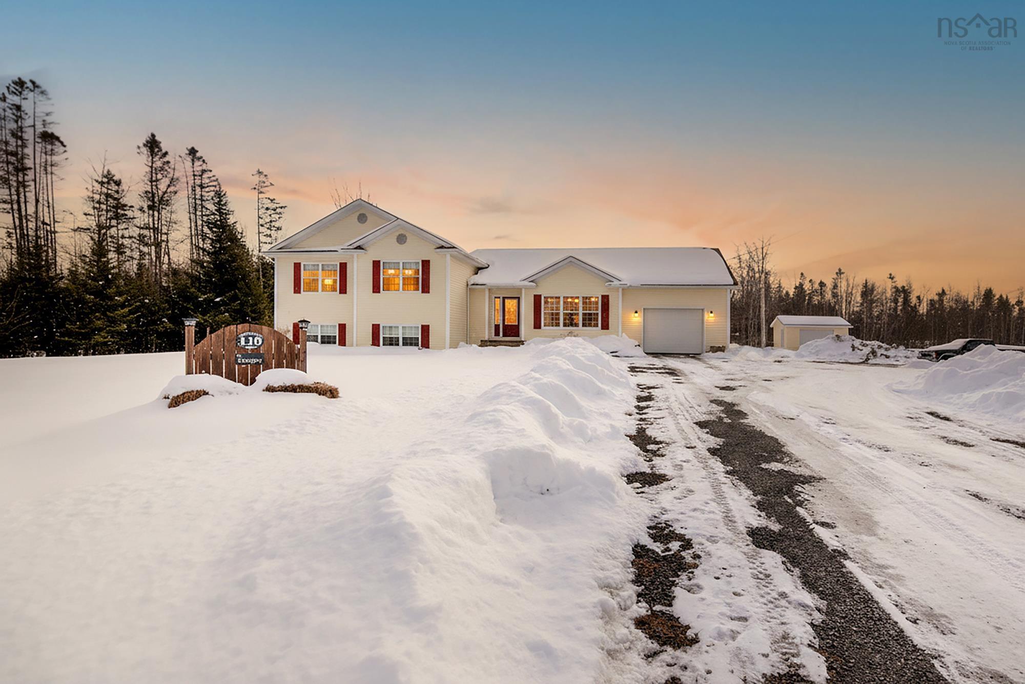 $799,900.00: 110 Ridge Wood Court, Belnan