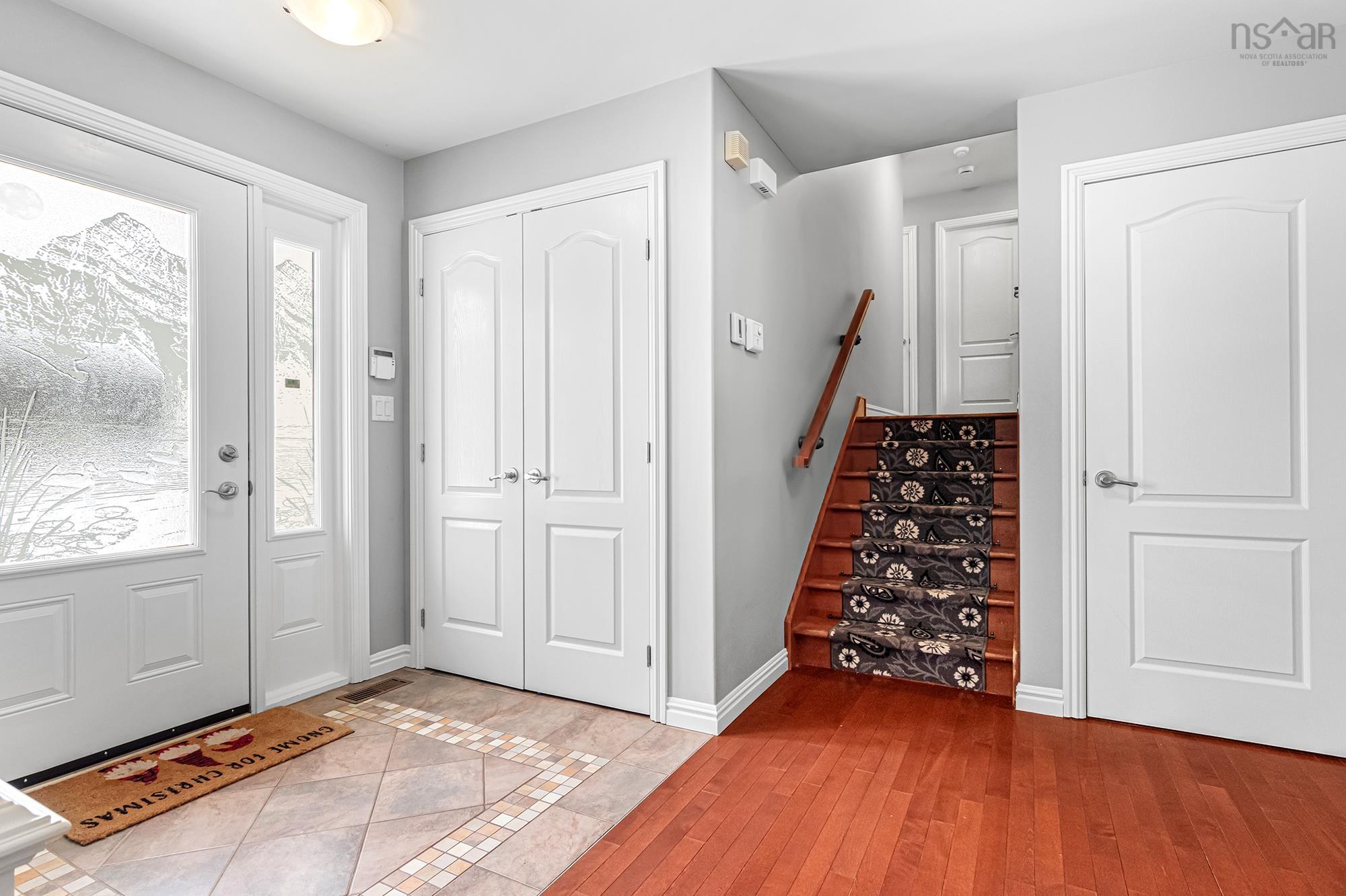 $799,900.00: 110 Ridge Wood Court, Belnan