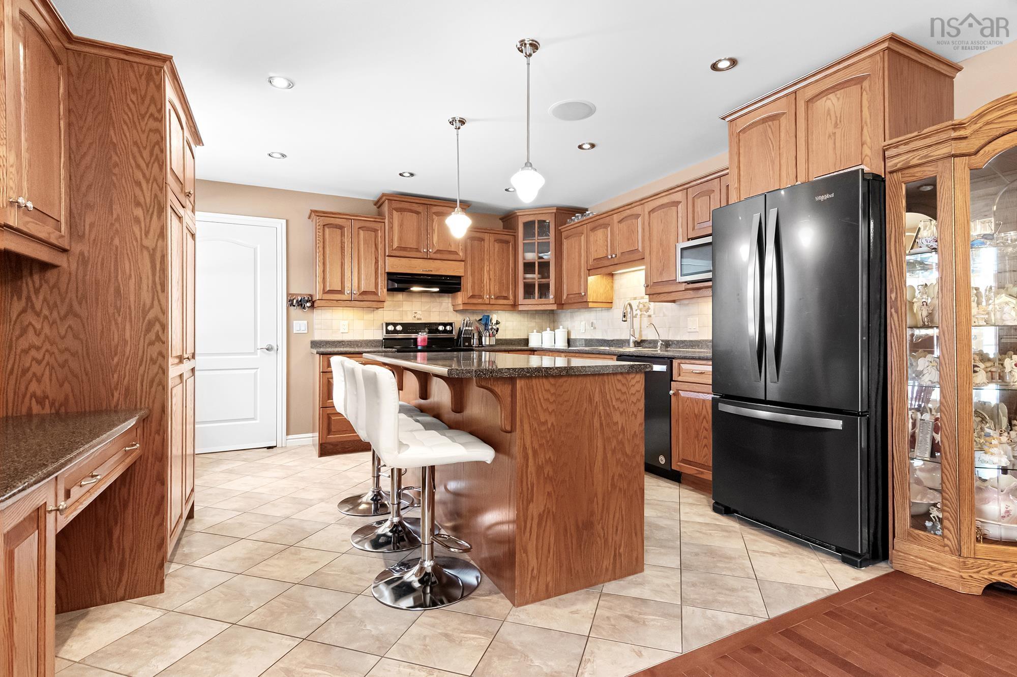 $799,900.00: 110 Ridge Wood Court, Belnan