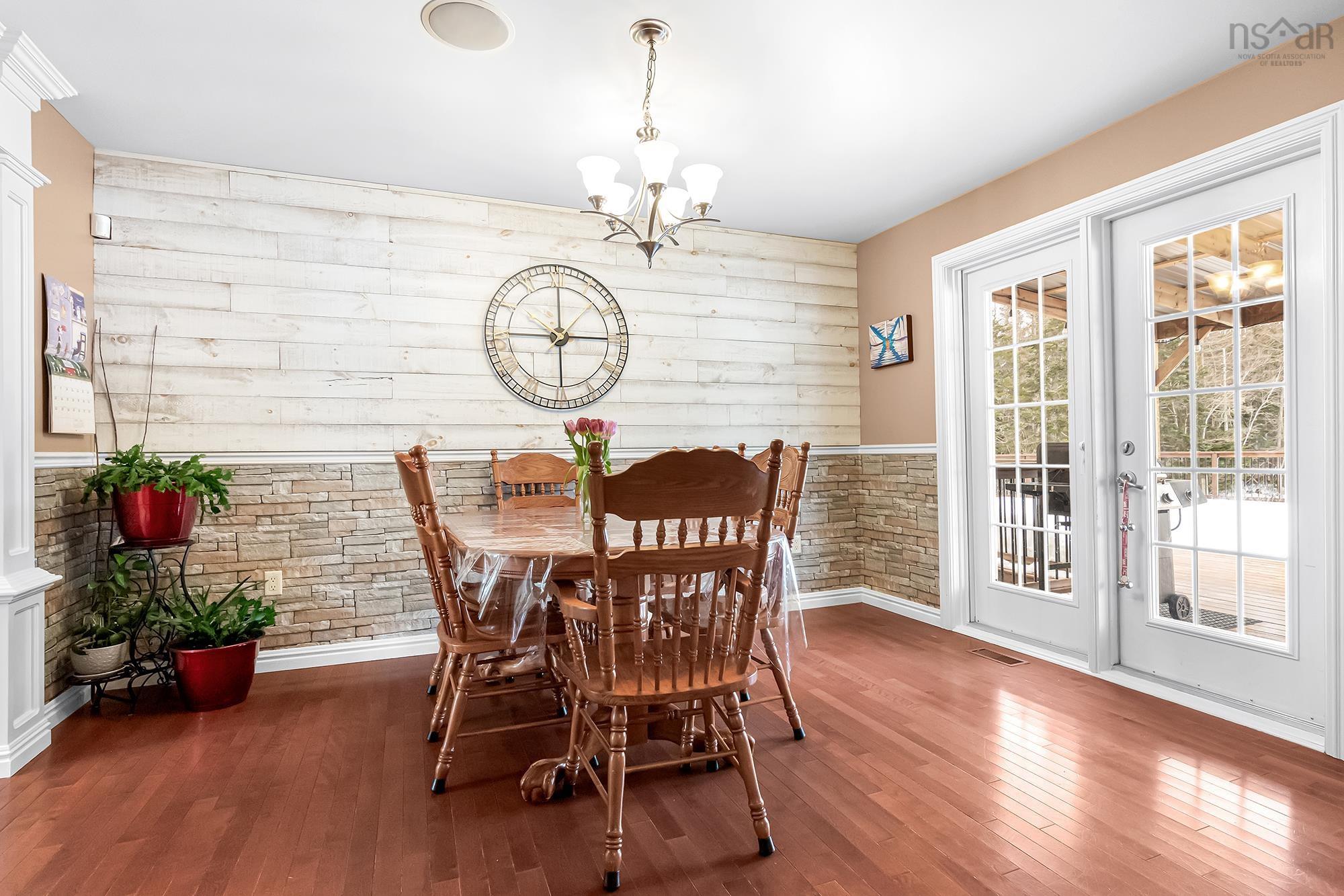 $799,900.00: 110 Ridge Wood Court, Belnan