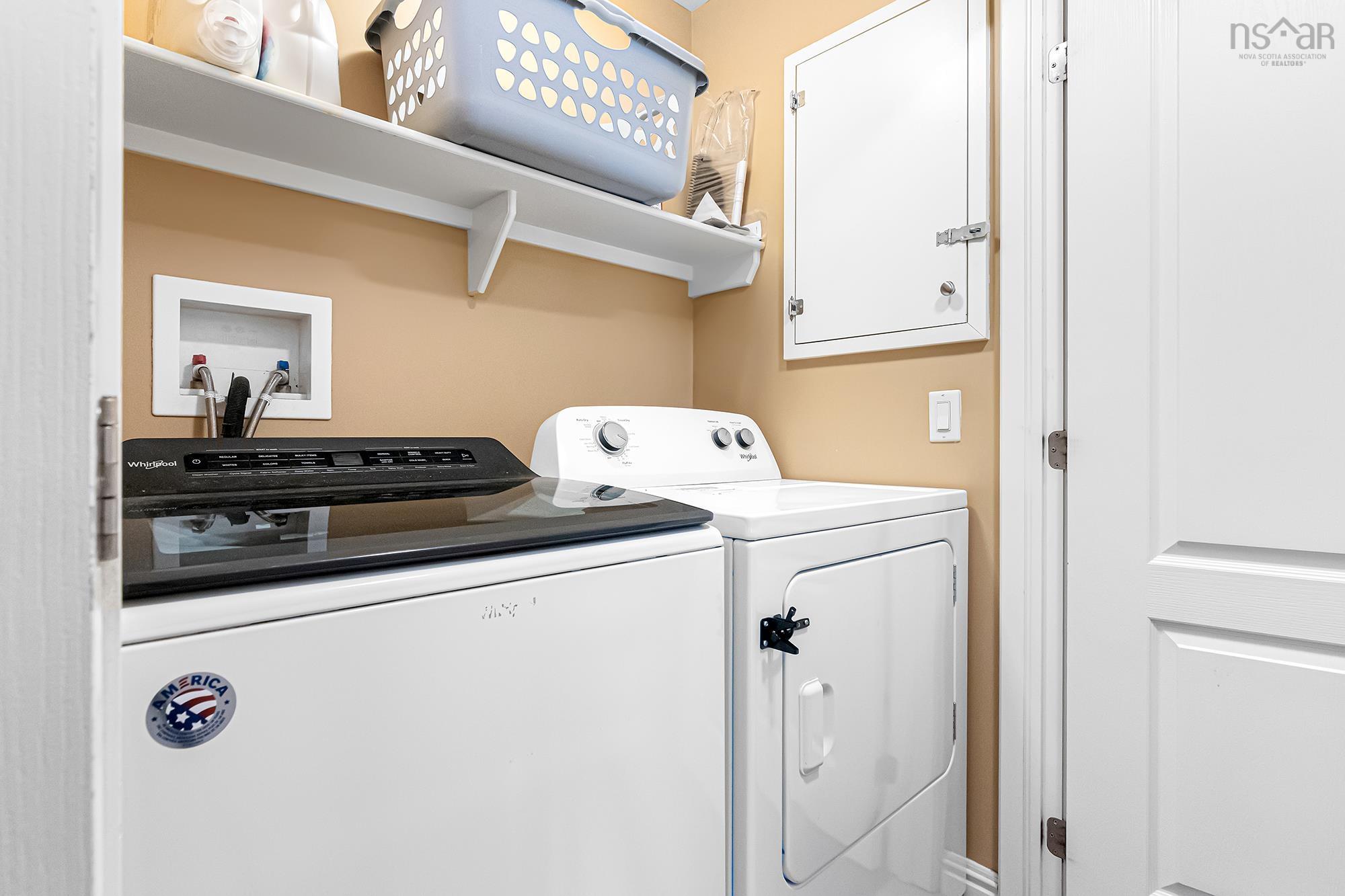 $799,900.00: 110 Ridge Wood Court, Belnan