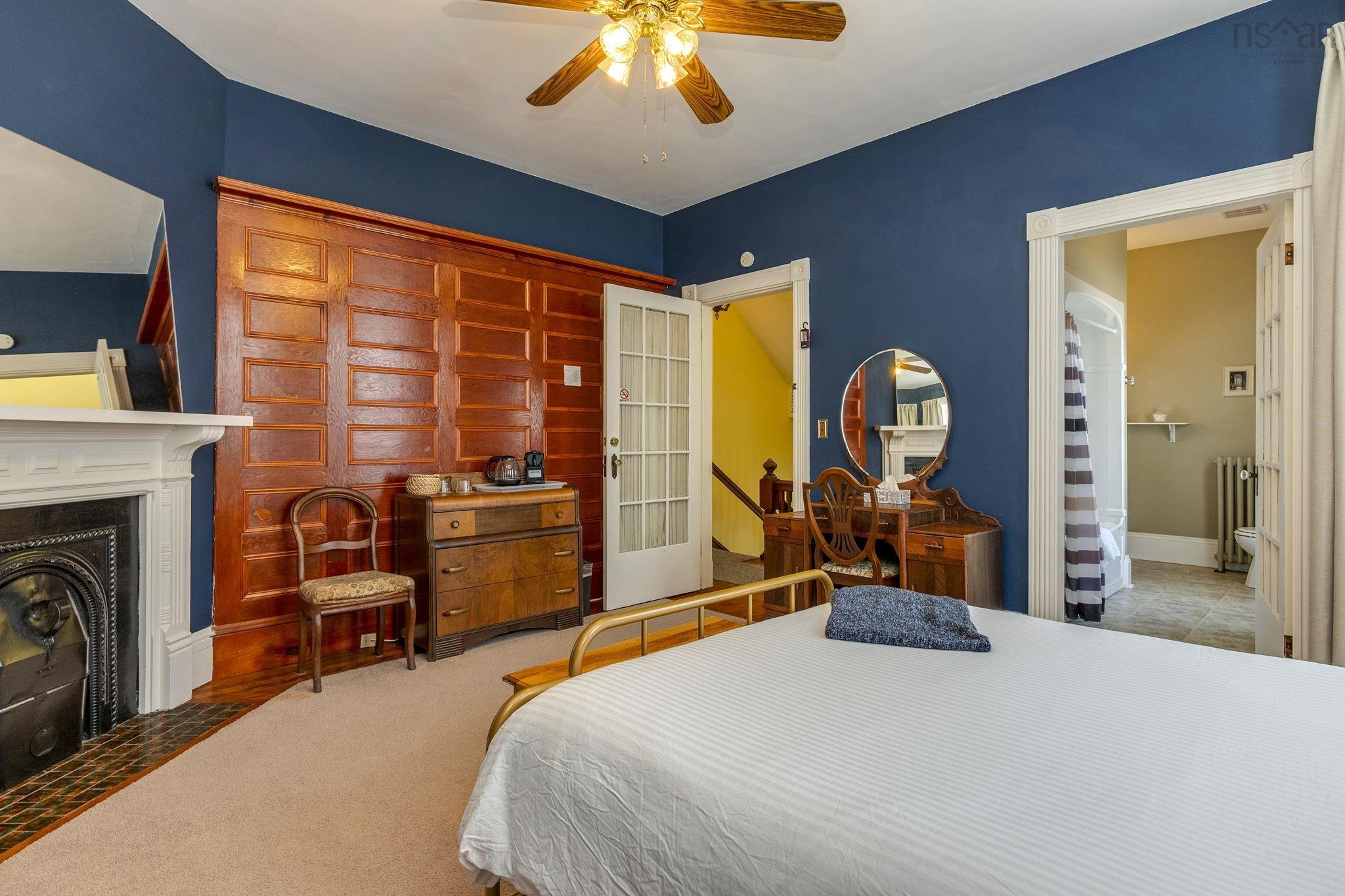 $599,000.00: 153 Albert Street, Windsor