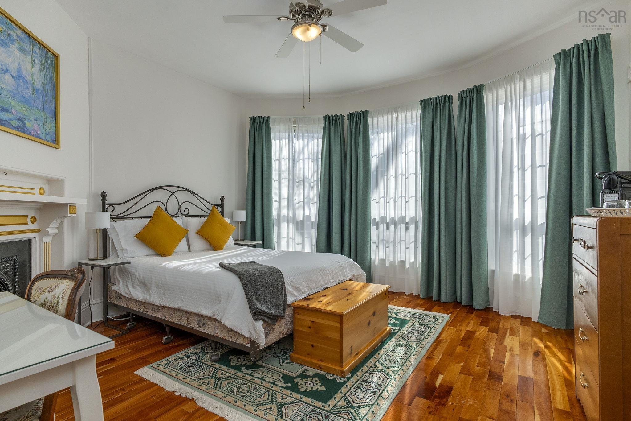 $599,000.00: 153 Albert Street, Windsor