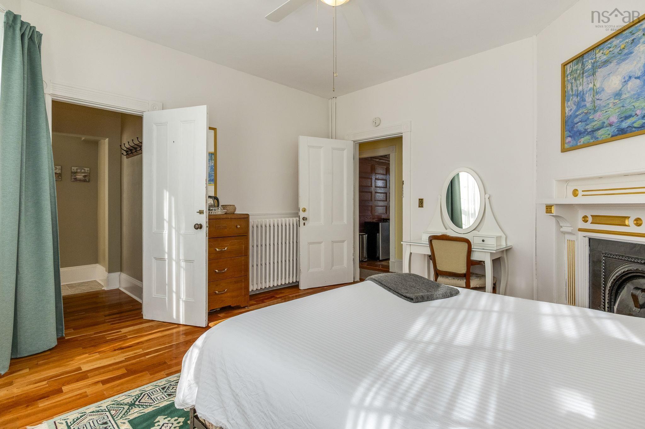 $599,000.00: 153 Albert Street, Windsor