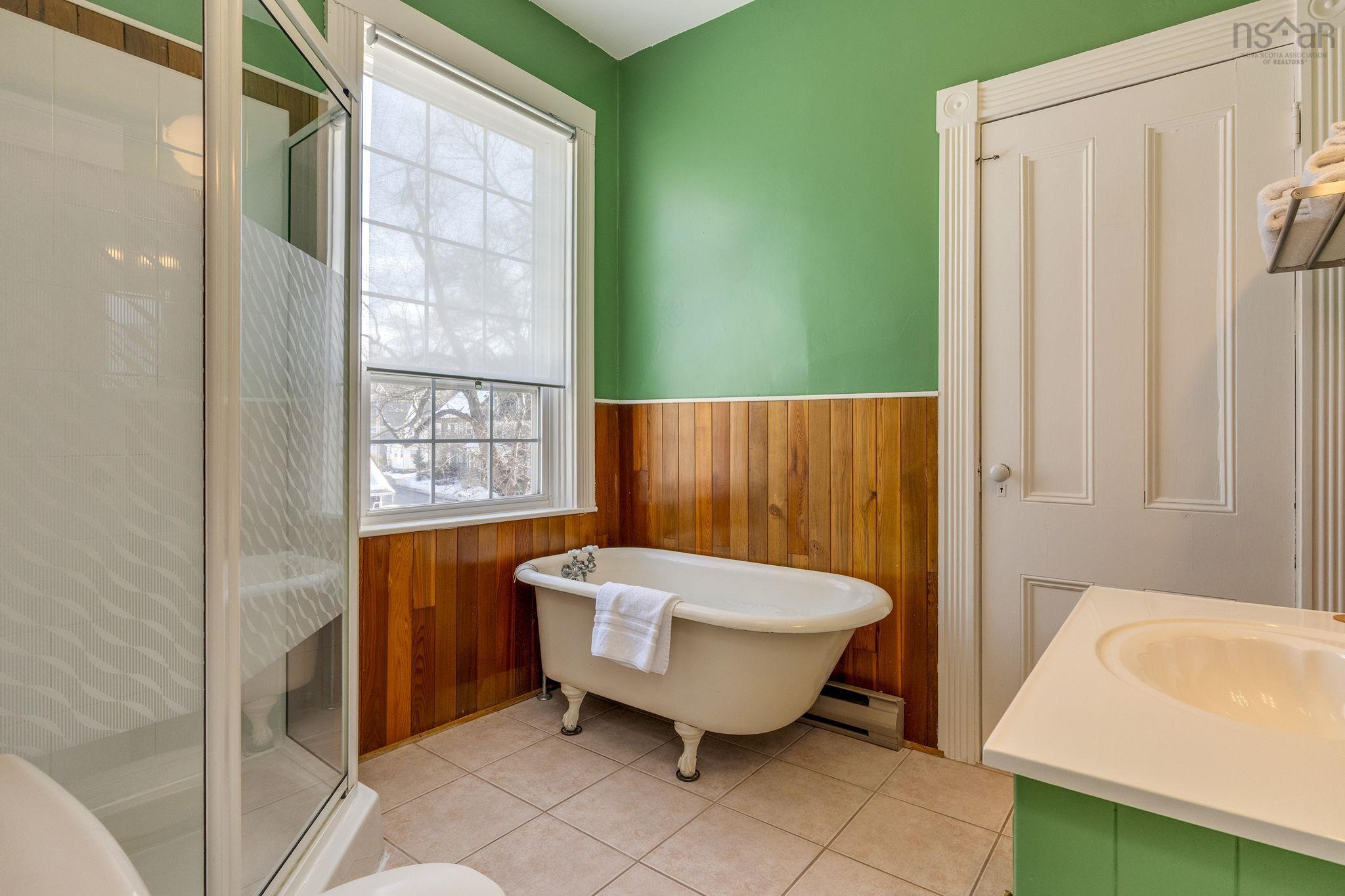 $599,000.00: 153 Albert Street, Windsor