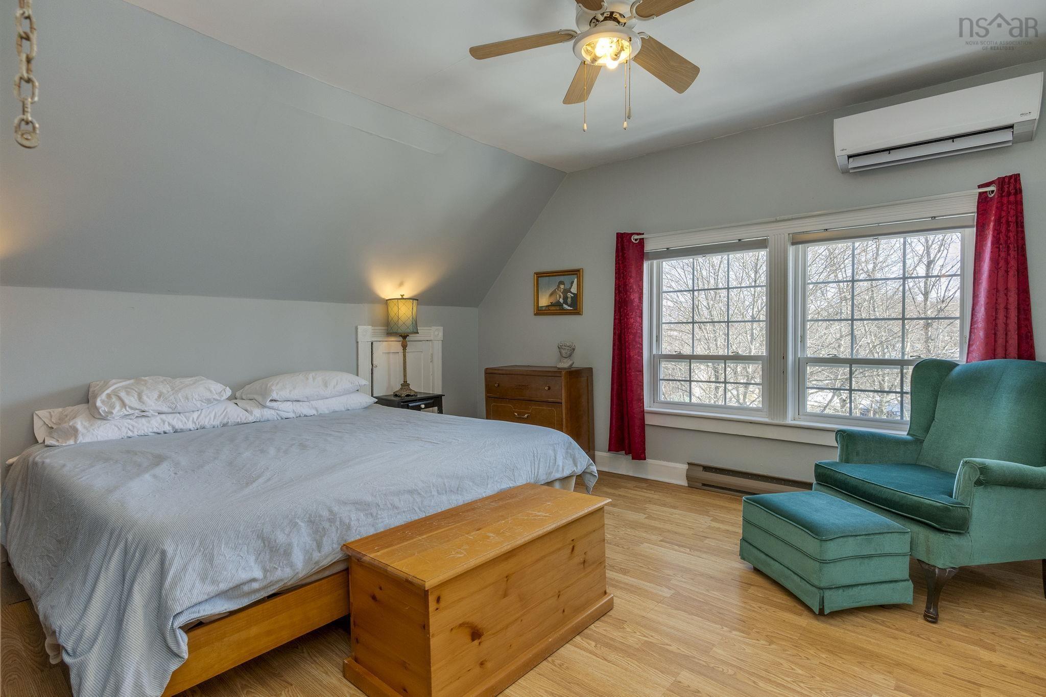 $599,000.00: 153 Albert Street, Windsor