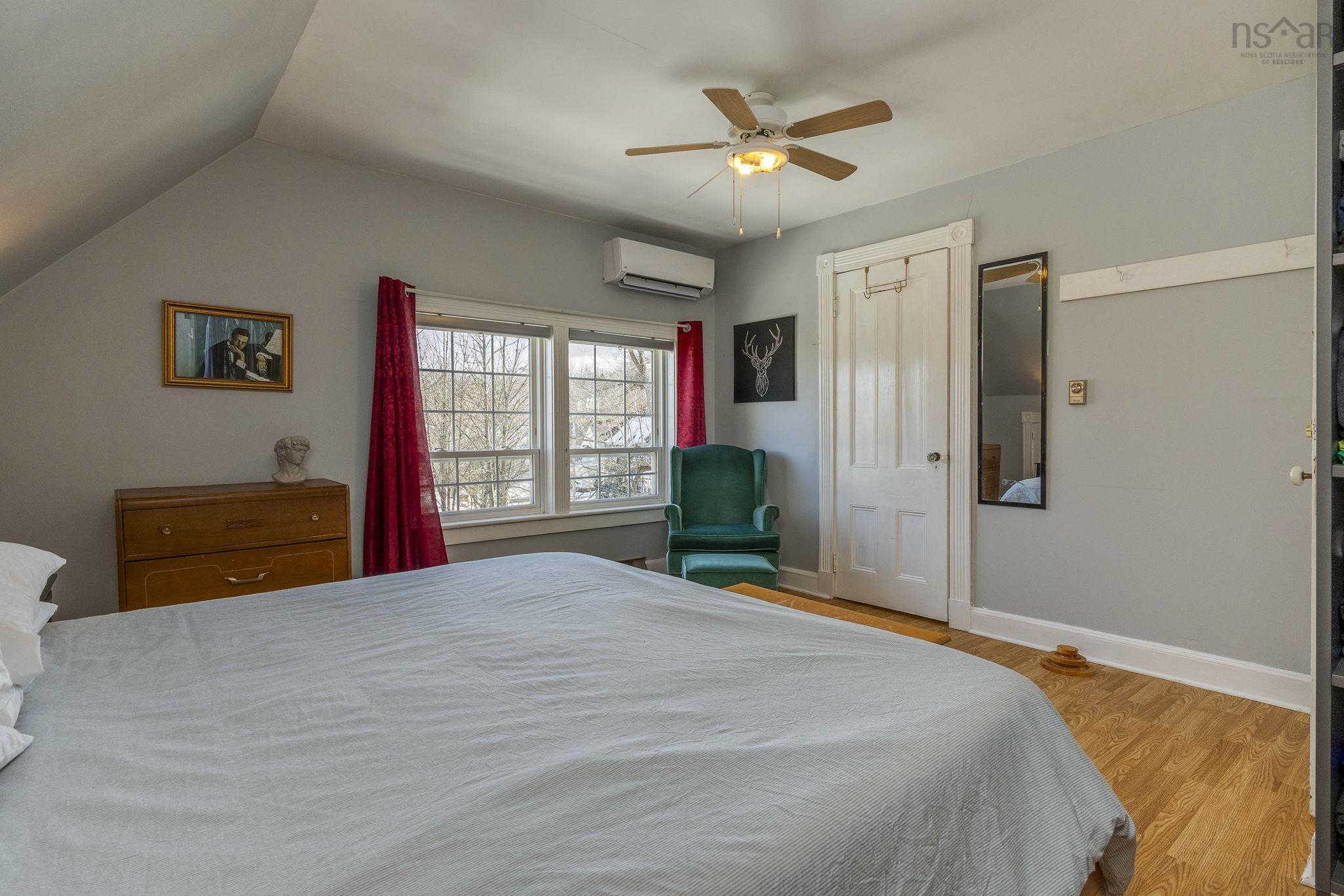 $599,000.00: 153 Albert Street, Windsor