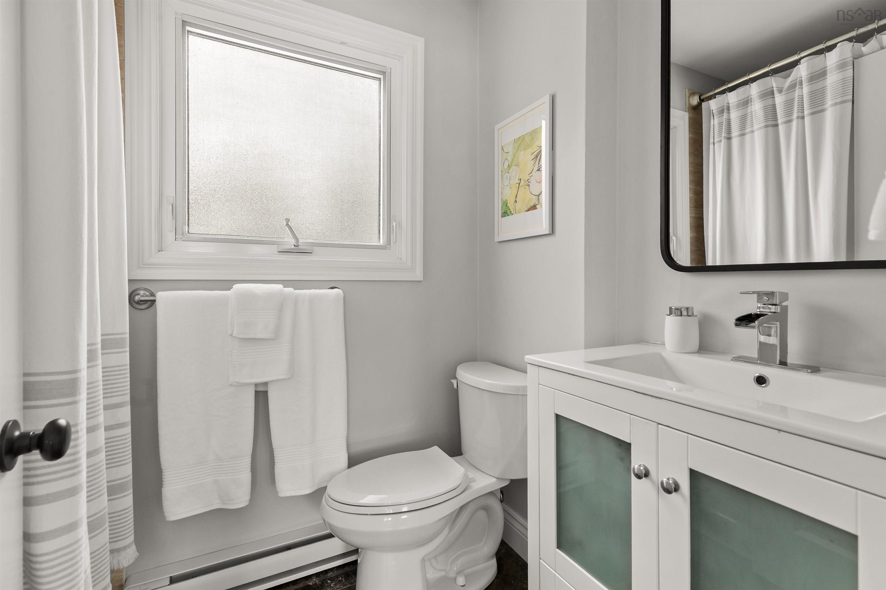 473 Shore Drive, Bedford, NS (MLS 202603402)