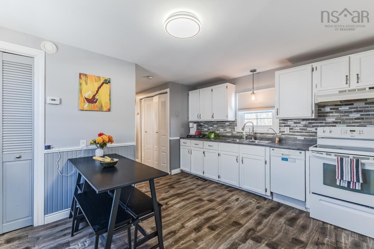 $237,500.00: 416 Pictou Road, Valley