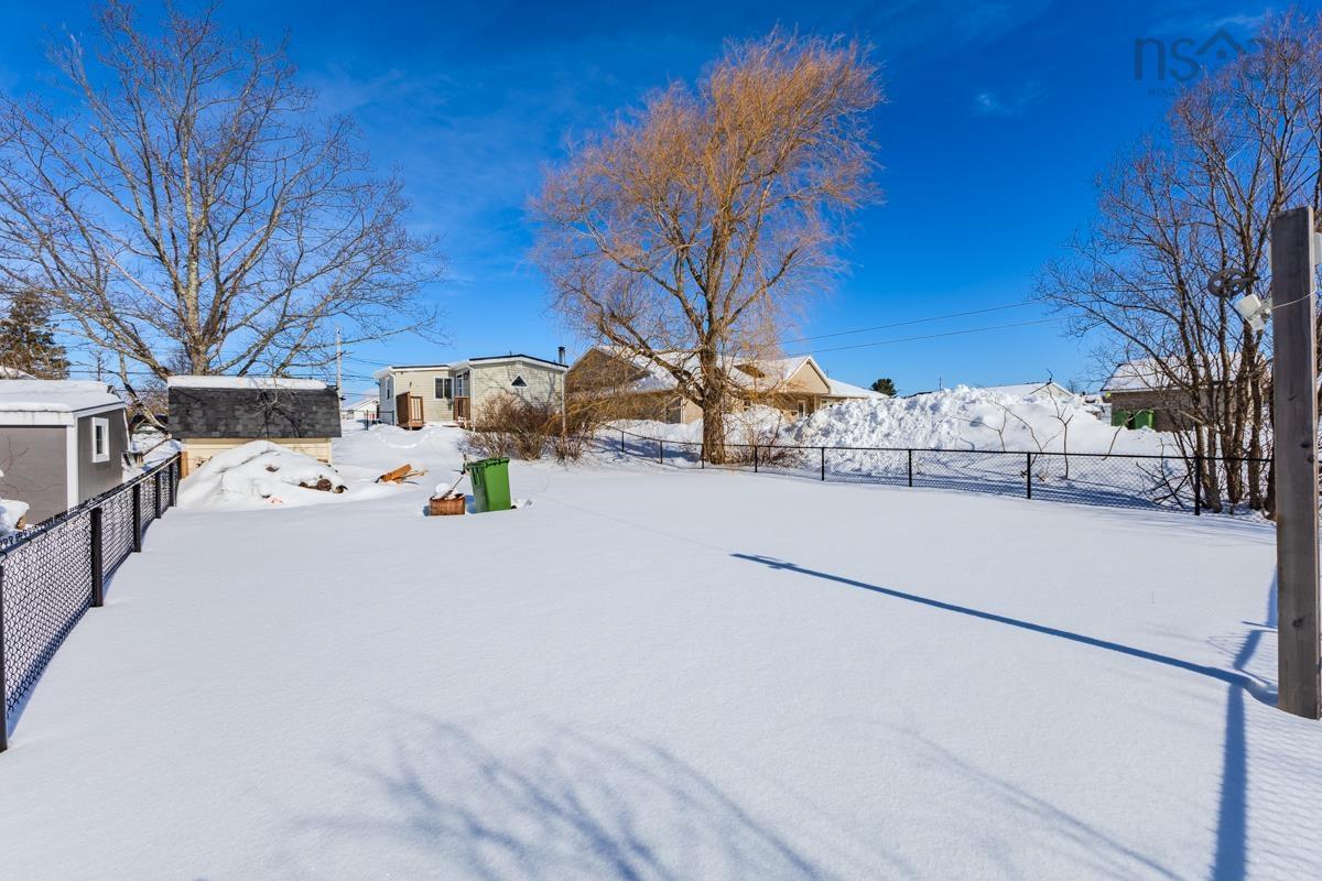 $237,500.00: 416 Pictou Road, Valley