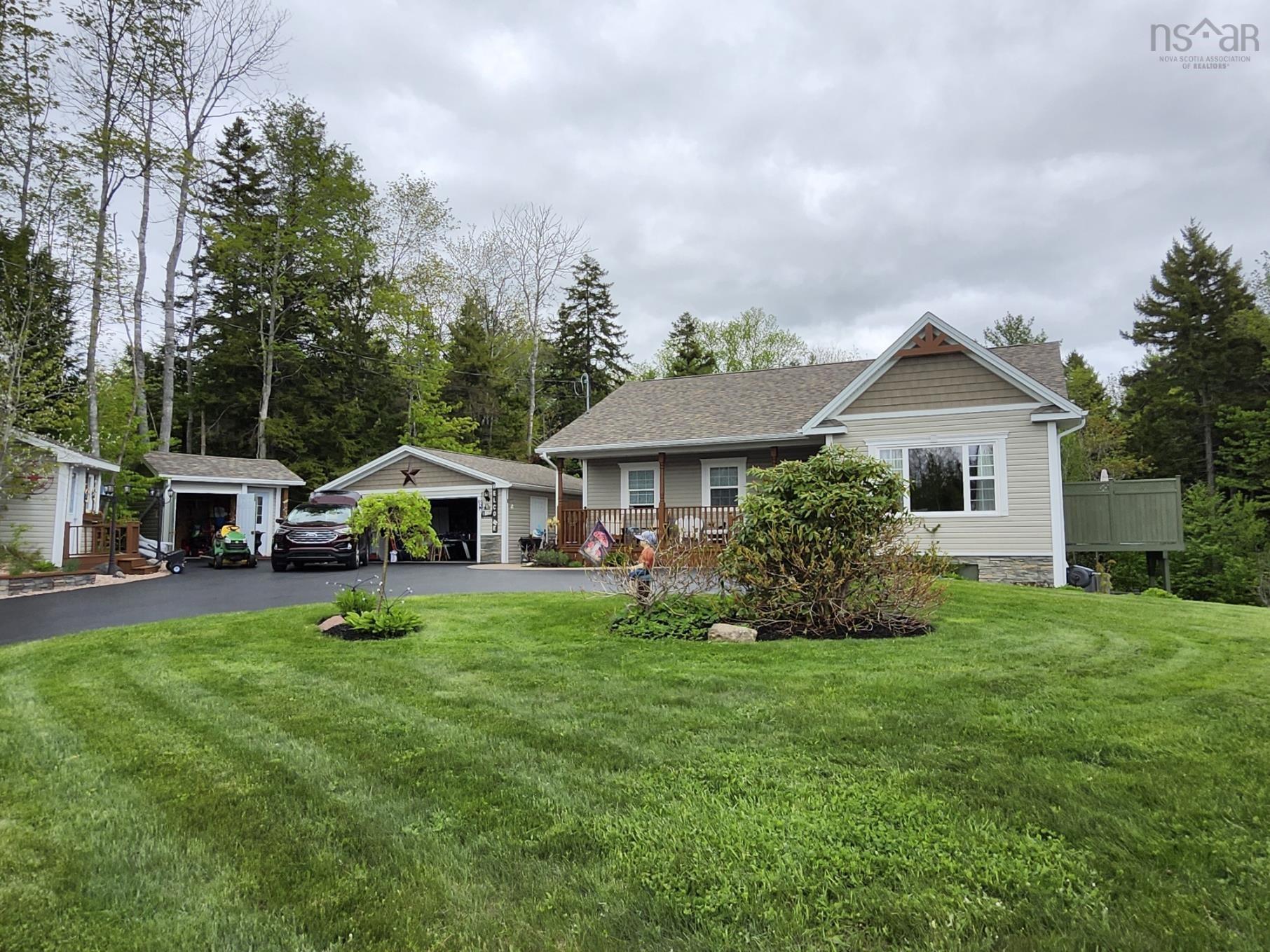 377 Laurel Ridge Drive, Beaver Bank, NS (MLS 202603406)