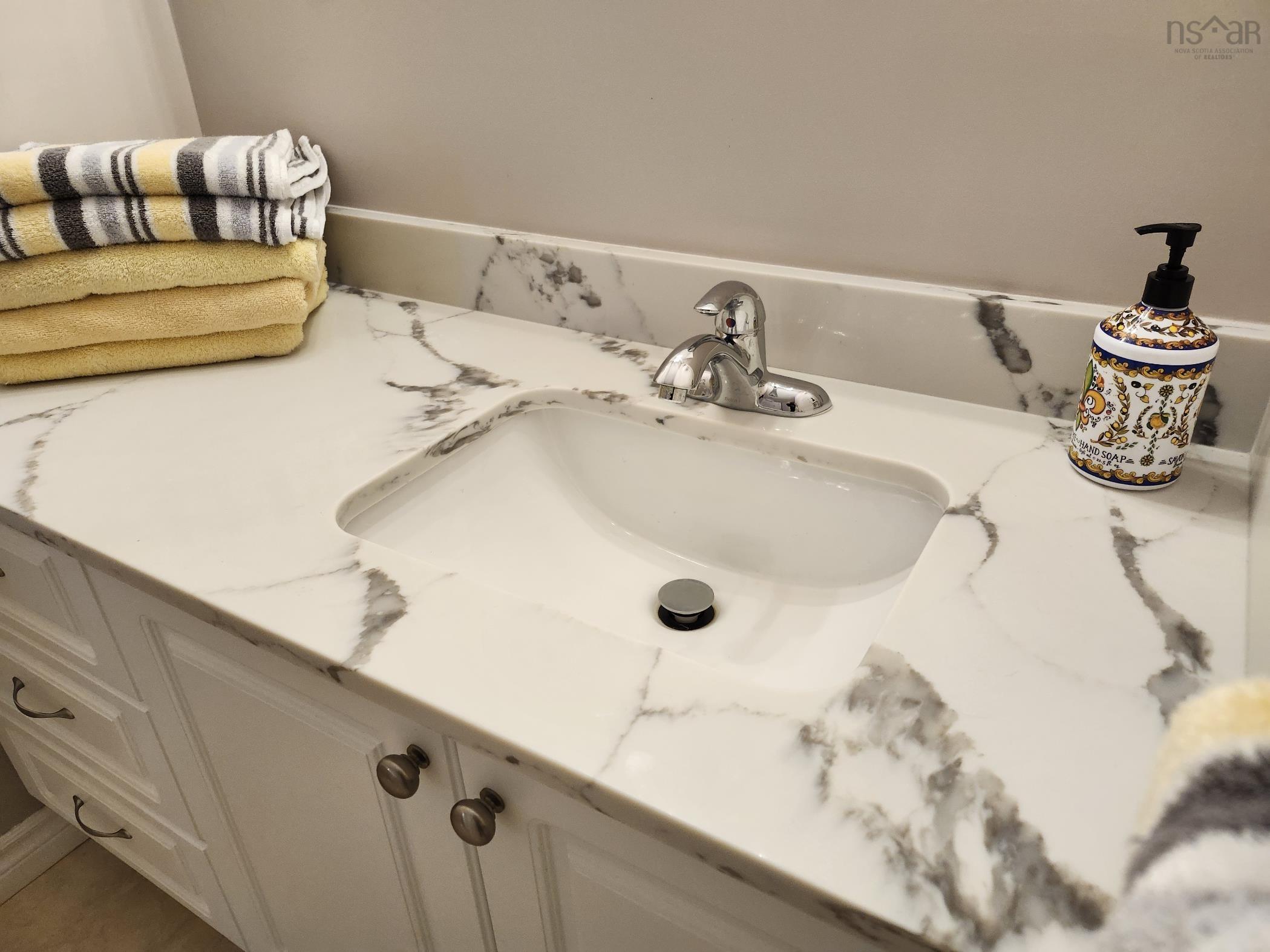 377 Laurel Ridge Drive, Beaver Bank, NS (MLS 202603406)