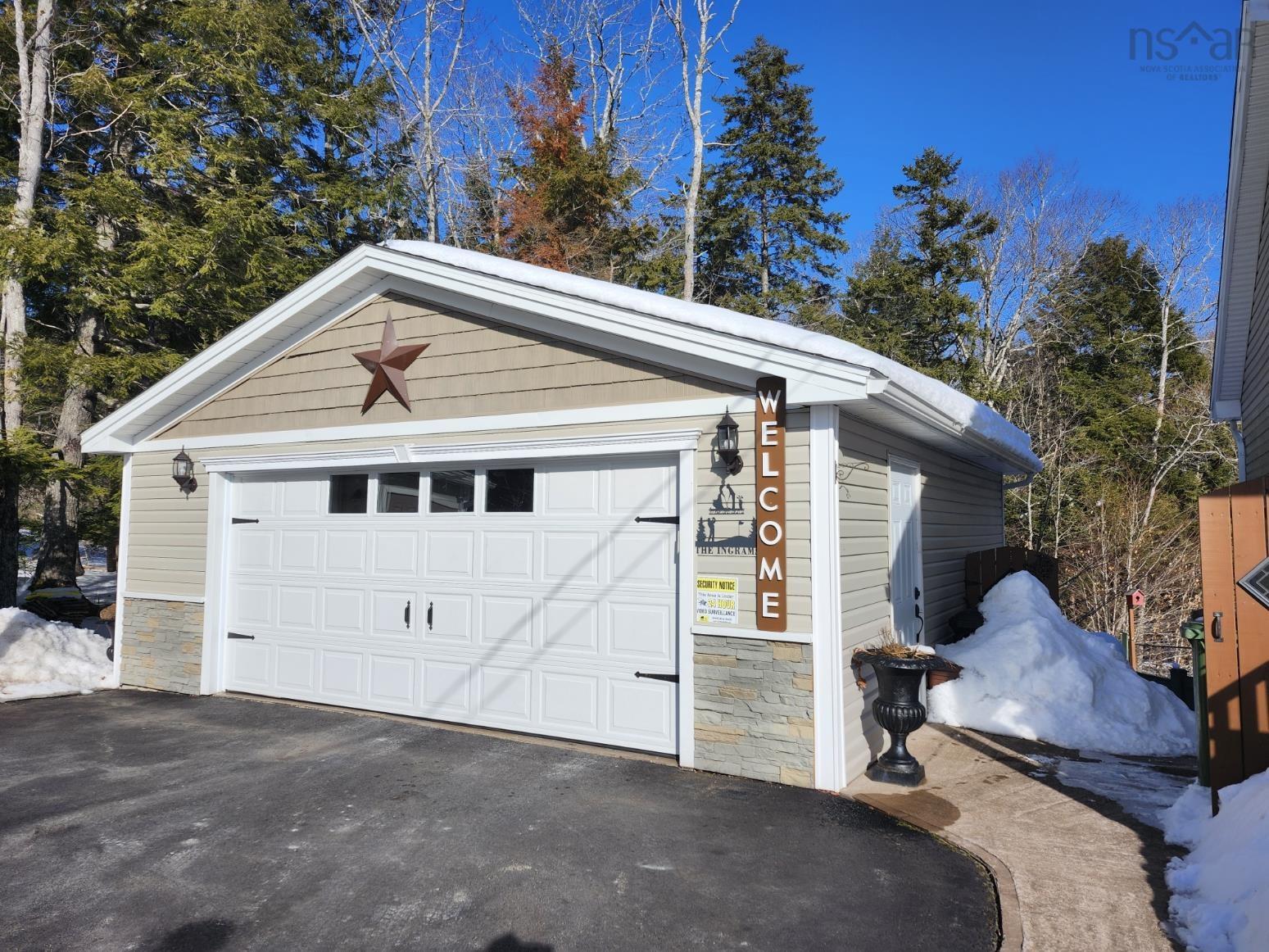 377 Laurel Ridge Drive, Beaver Bank, NS (MLS 202603406)