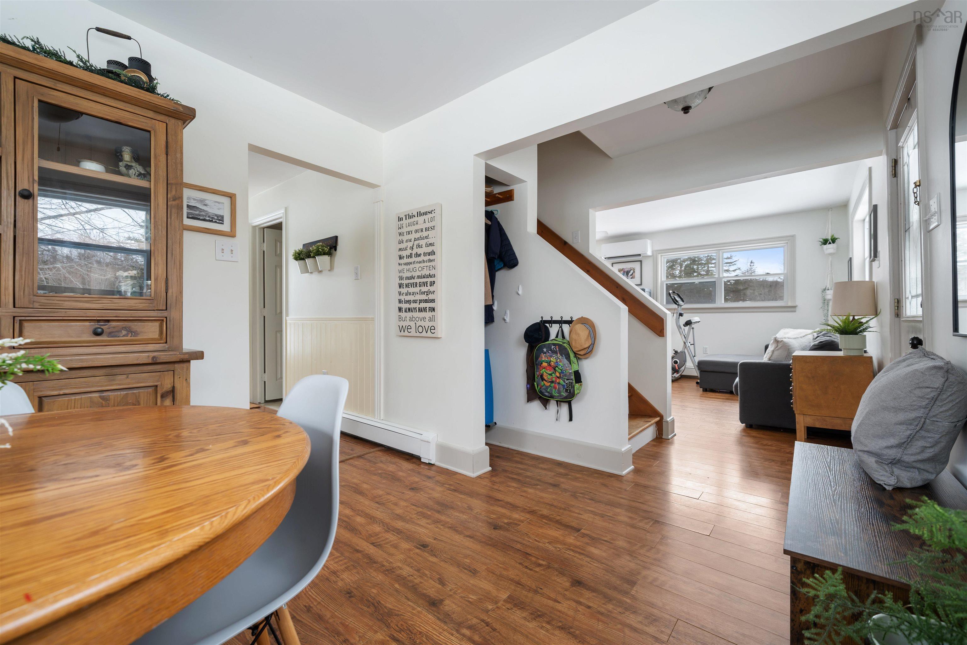 $389,900.00: 372 Lays Lake Road, Meaghers Grant