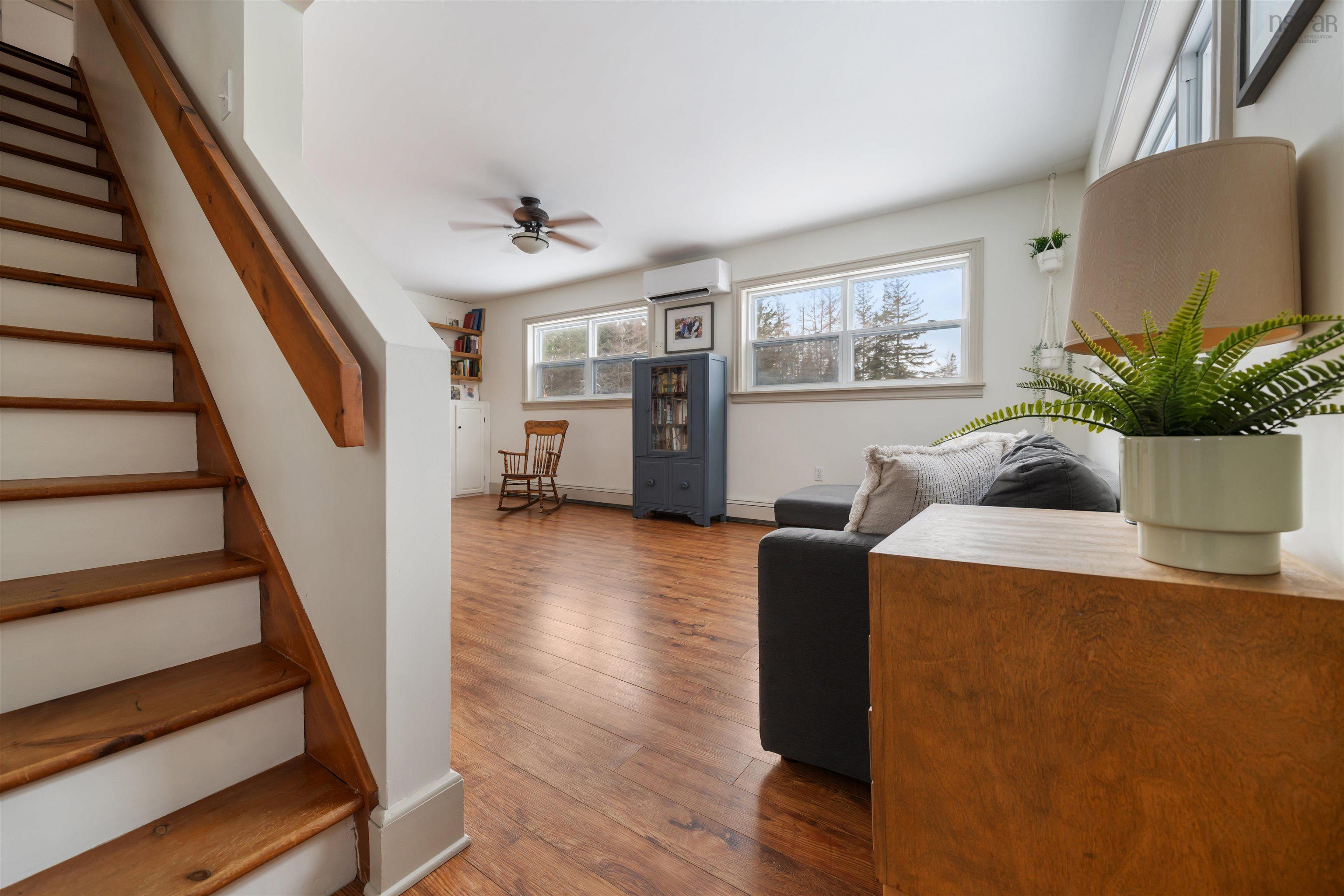 $389,900.00: 372 Lays Lake Road, Meaghers Grant