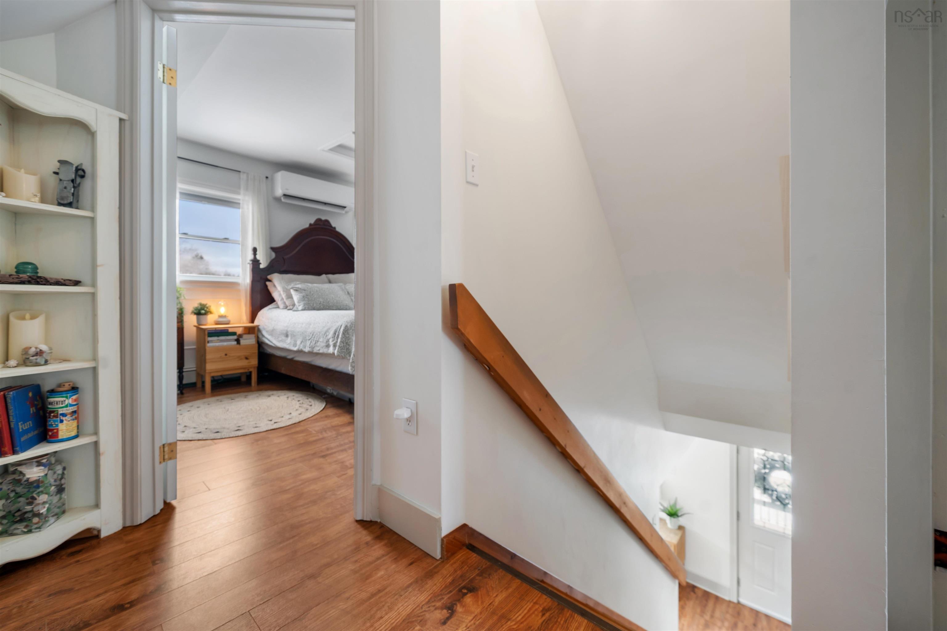 $389,900.00: 372 Lays Lake Road, Meaghers Grant