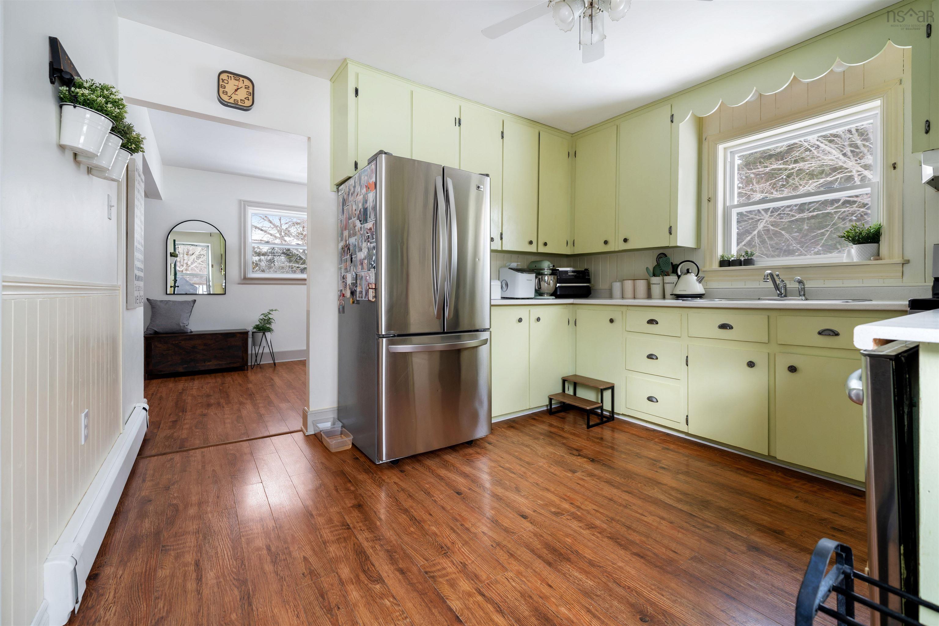 $389,900.00: 372 Lays Lake Road, Meaghers Grant