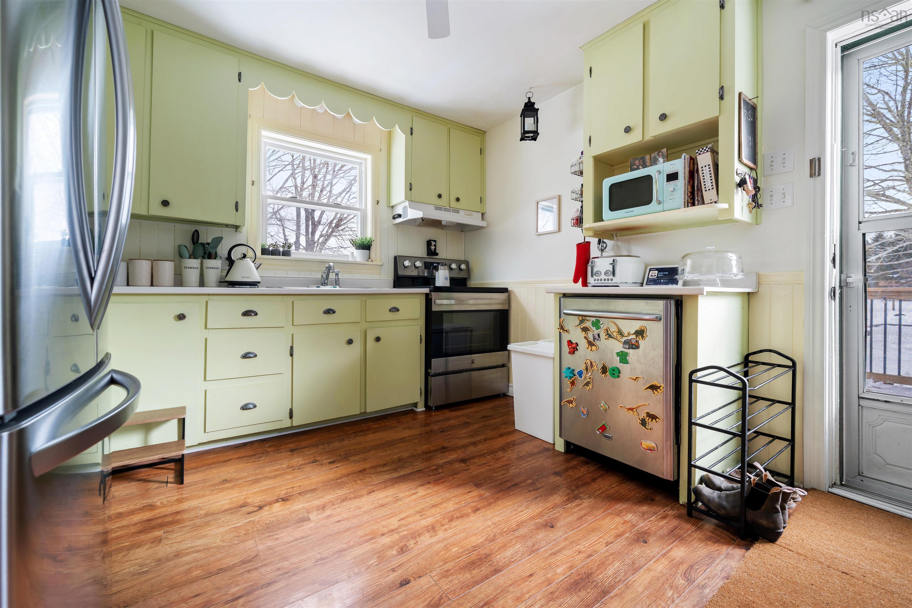 $389,900.00: 372 Lays Lake Road, Meaghers Grant