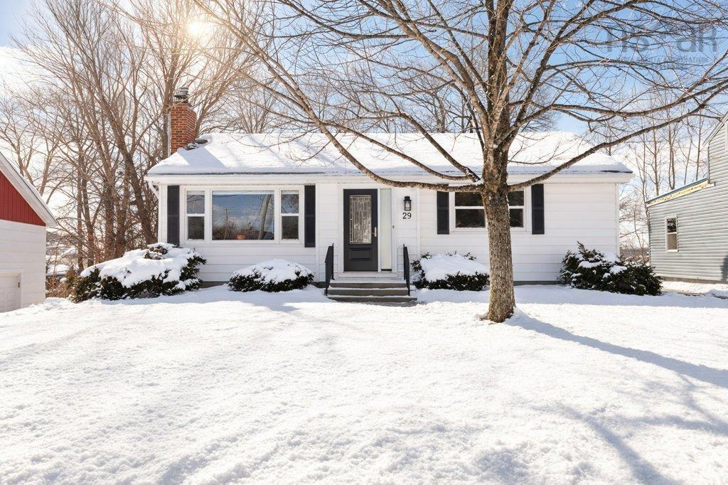 29 Caudle Park Crescent, Lower Sackville, NS (MLS® 202603411) | Lower Sackville Real Estate | RE/MAX Halifax