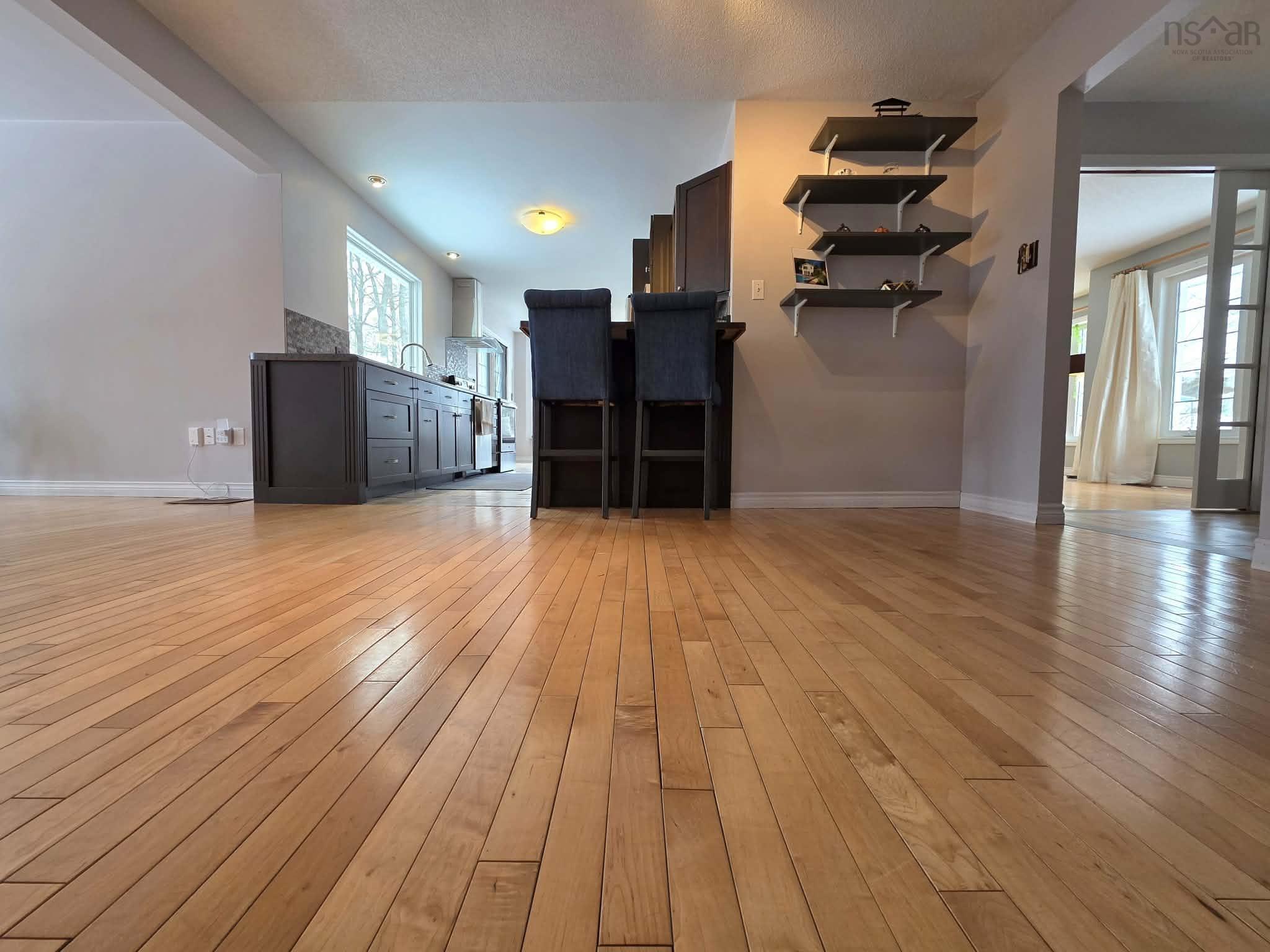 $574,900.00: 102 Maple Boulevard, Bible Hill