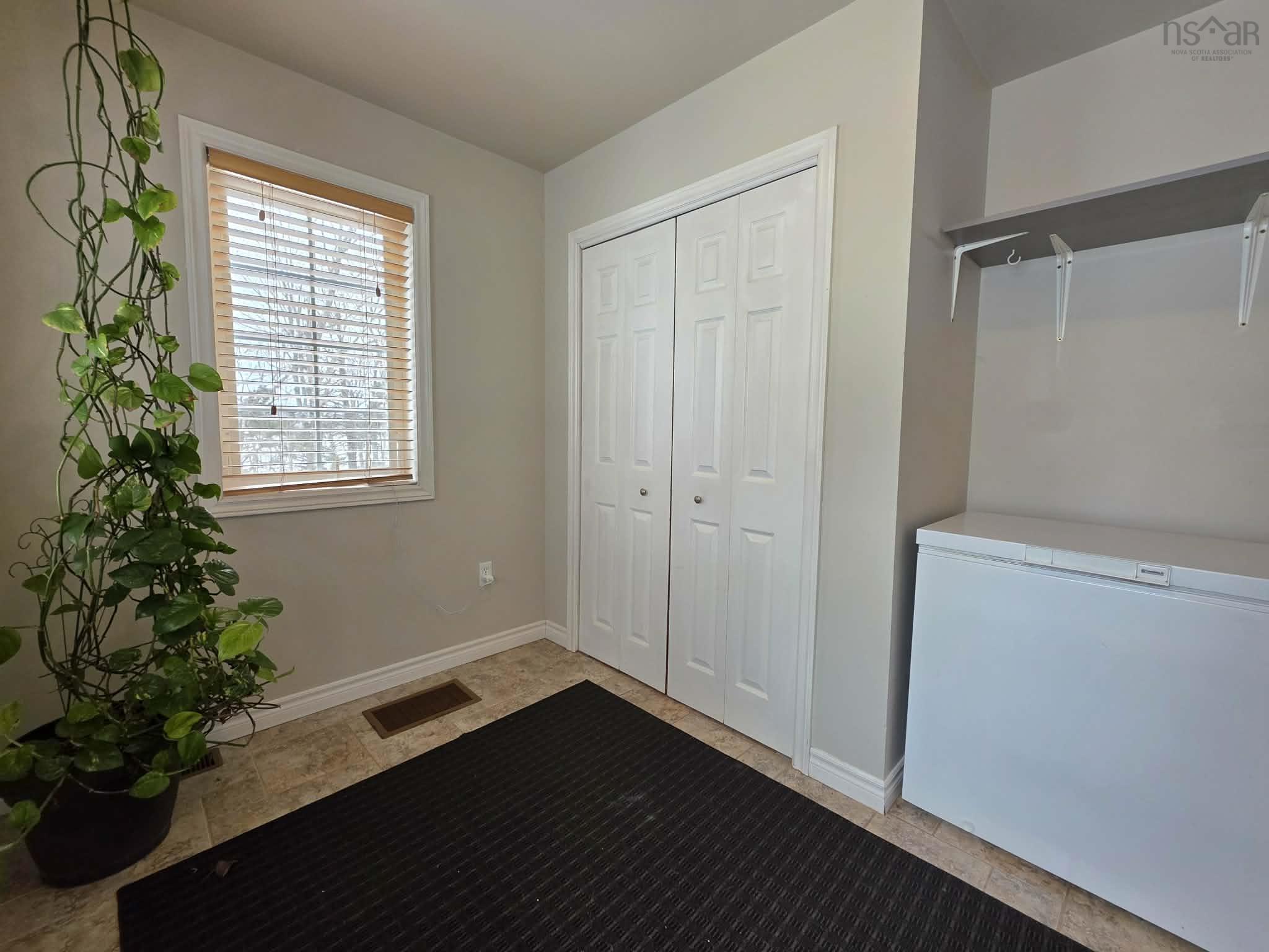 $574,900.00: 102 Maple Boulevard, Bible Hill