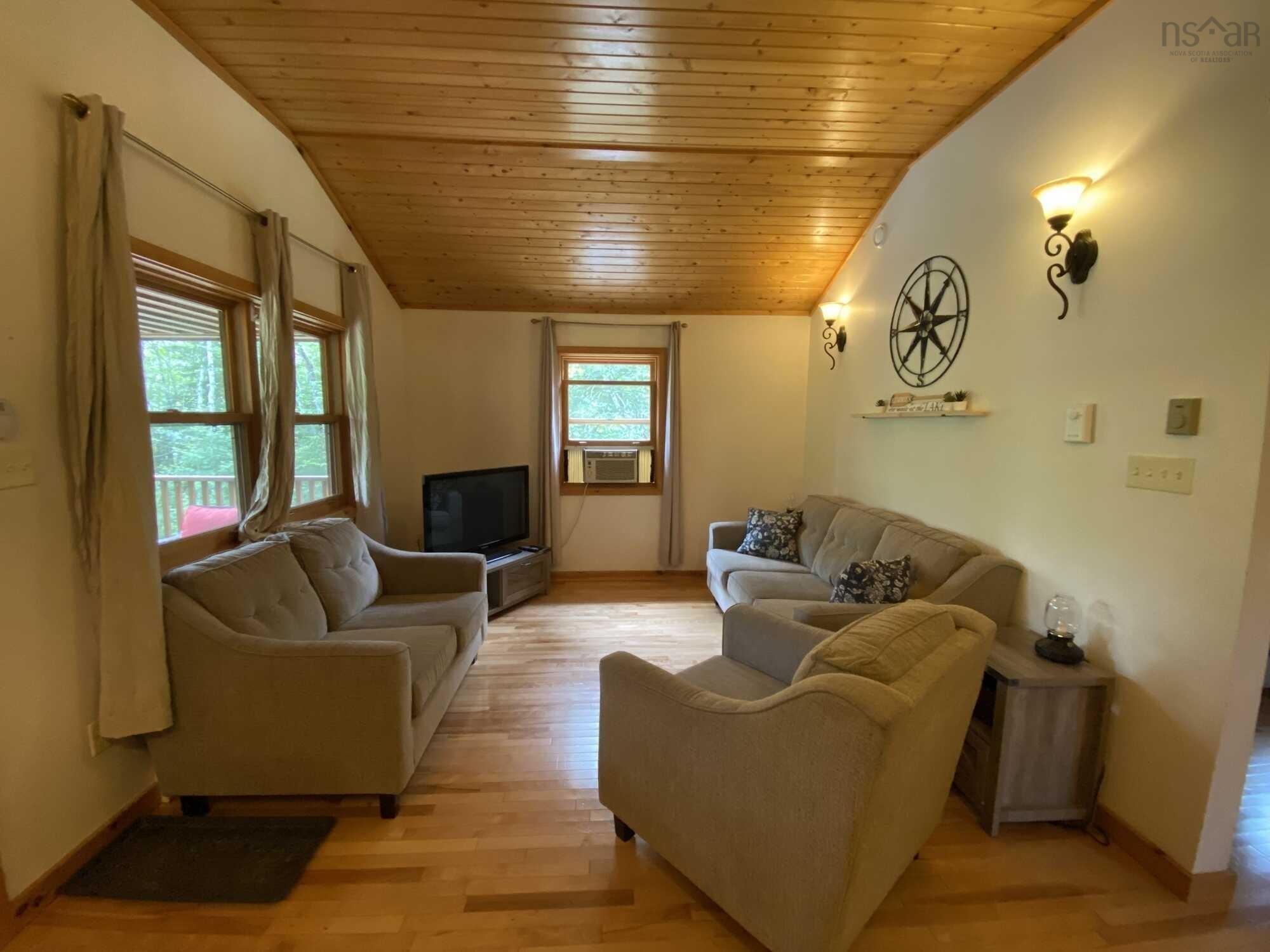 $349,900.00: 81 Canyon Point Road, Vaughan