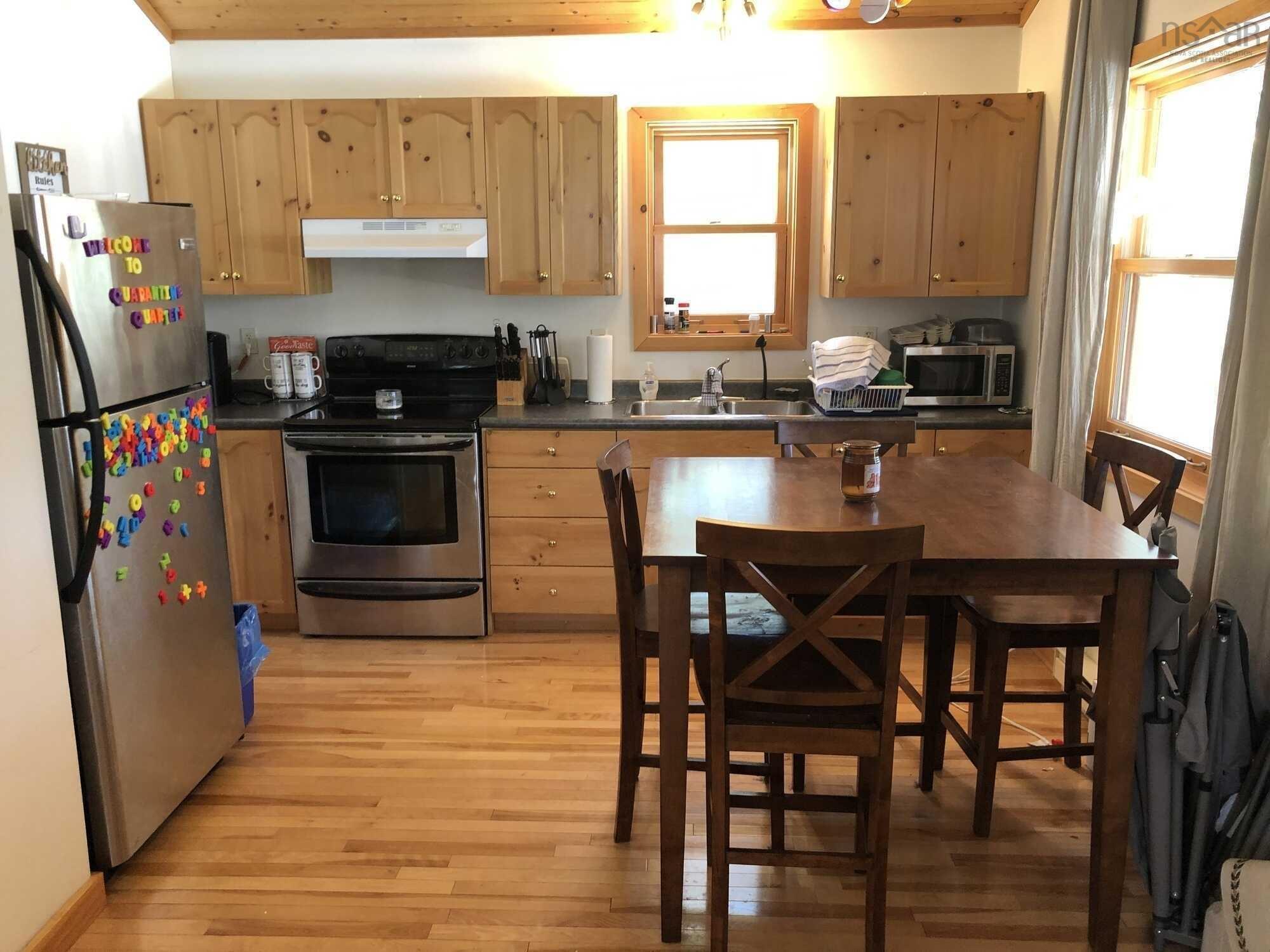 $349,900.00: 81 Canyon Point Road, Vaughan