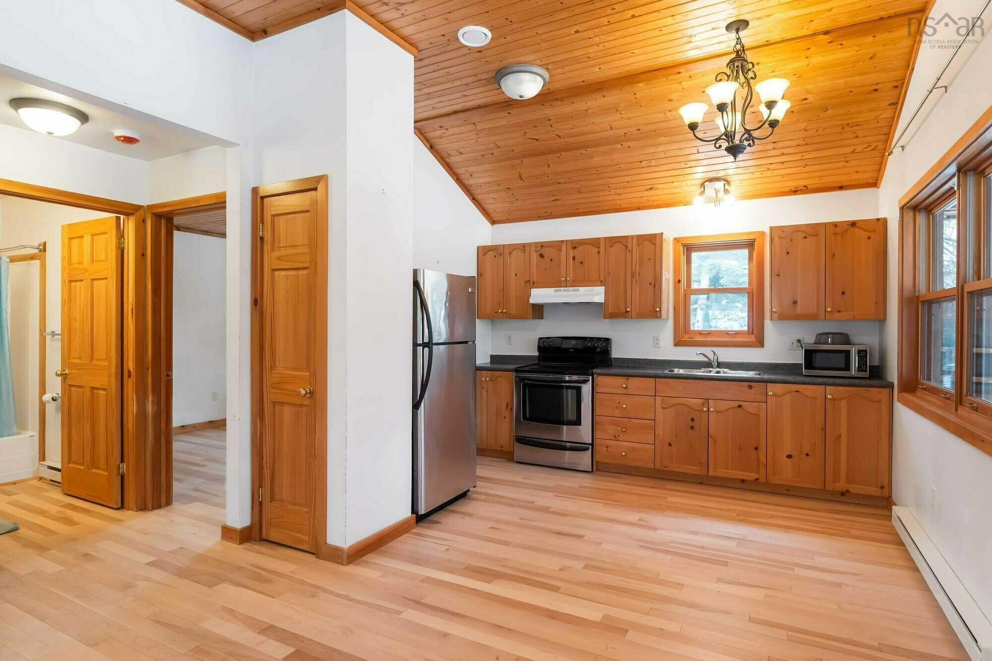 $349,900.00: 81 Canyon Point Road, Vaughan