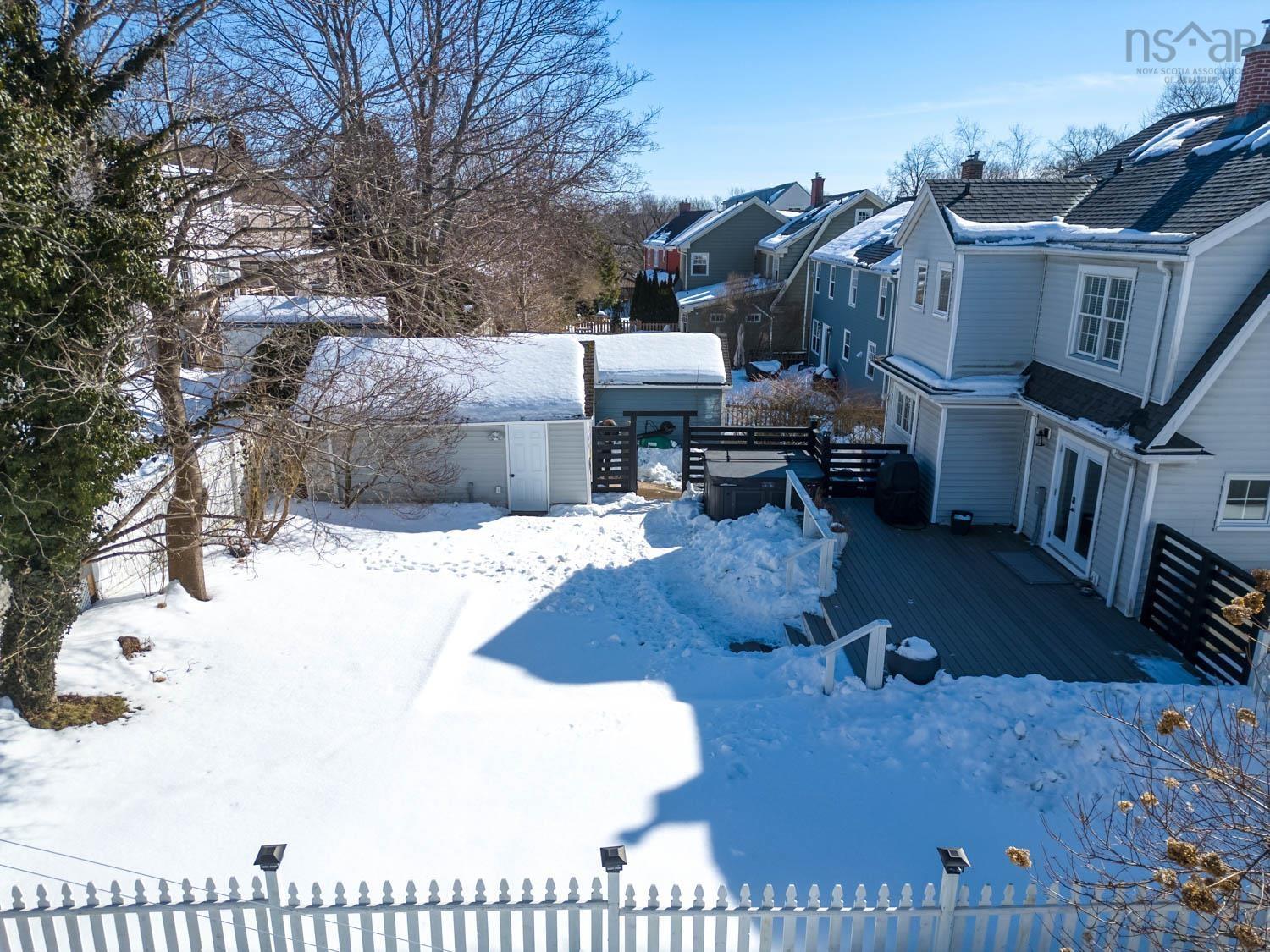 $1,398,800.00: 1973 Woodlawn Terrace, Halifax