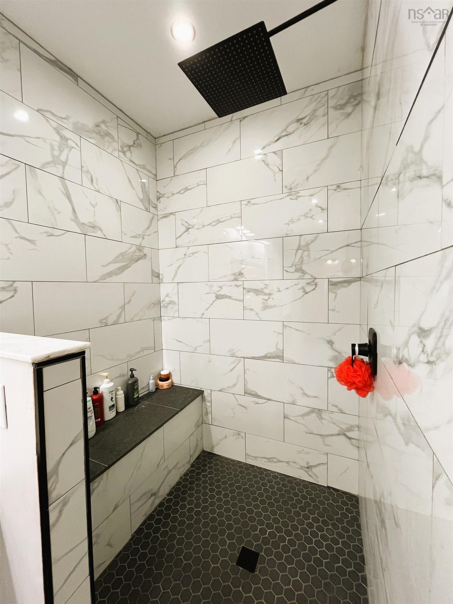 $789,900.00: 27 Molly Lane, Brookdale