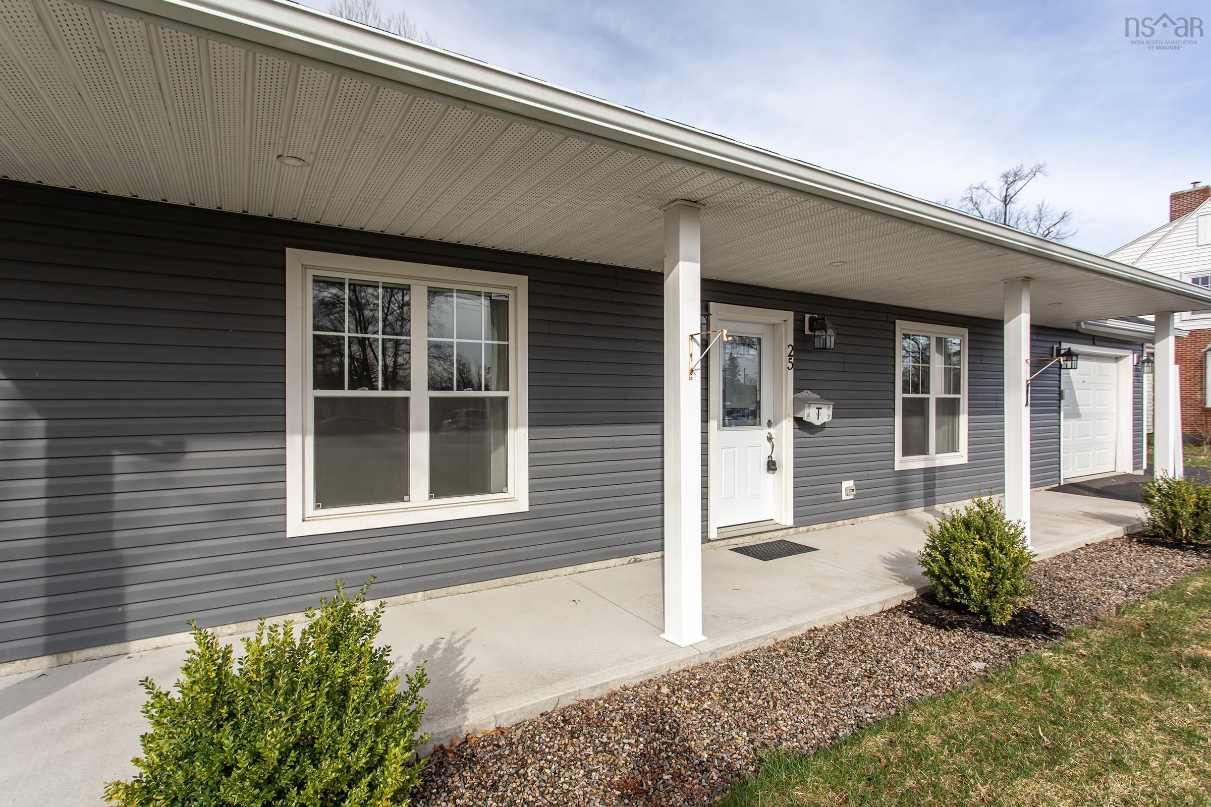 $389,000.00: 25 Gates Avenue, Middleton