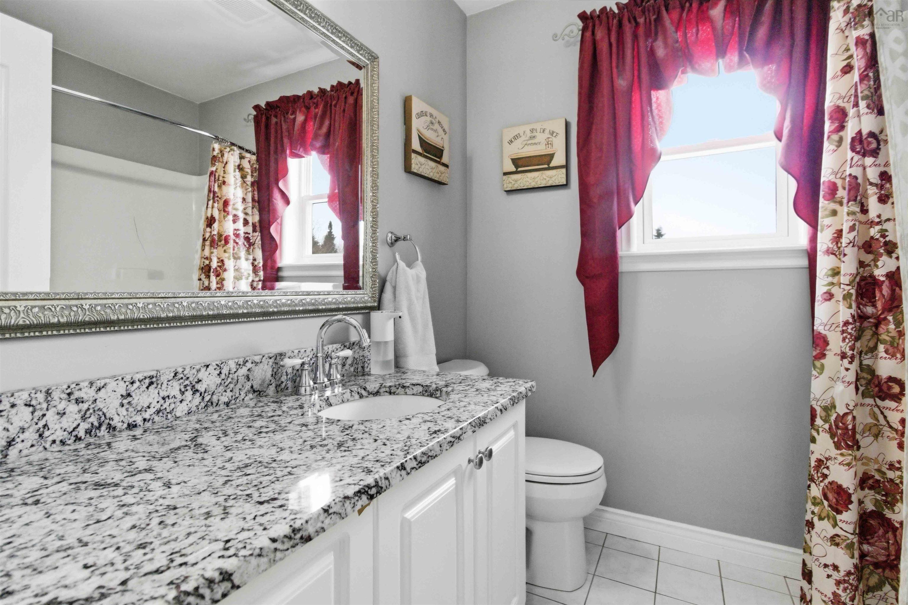 $850,000.00: 378 Kingswood Drive, Hammonds Plains