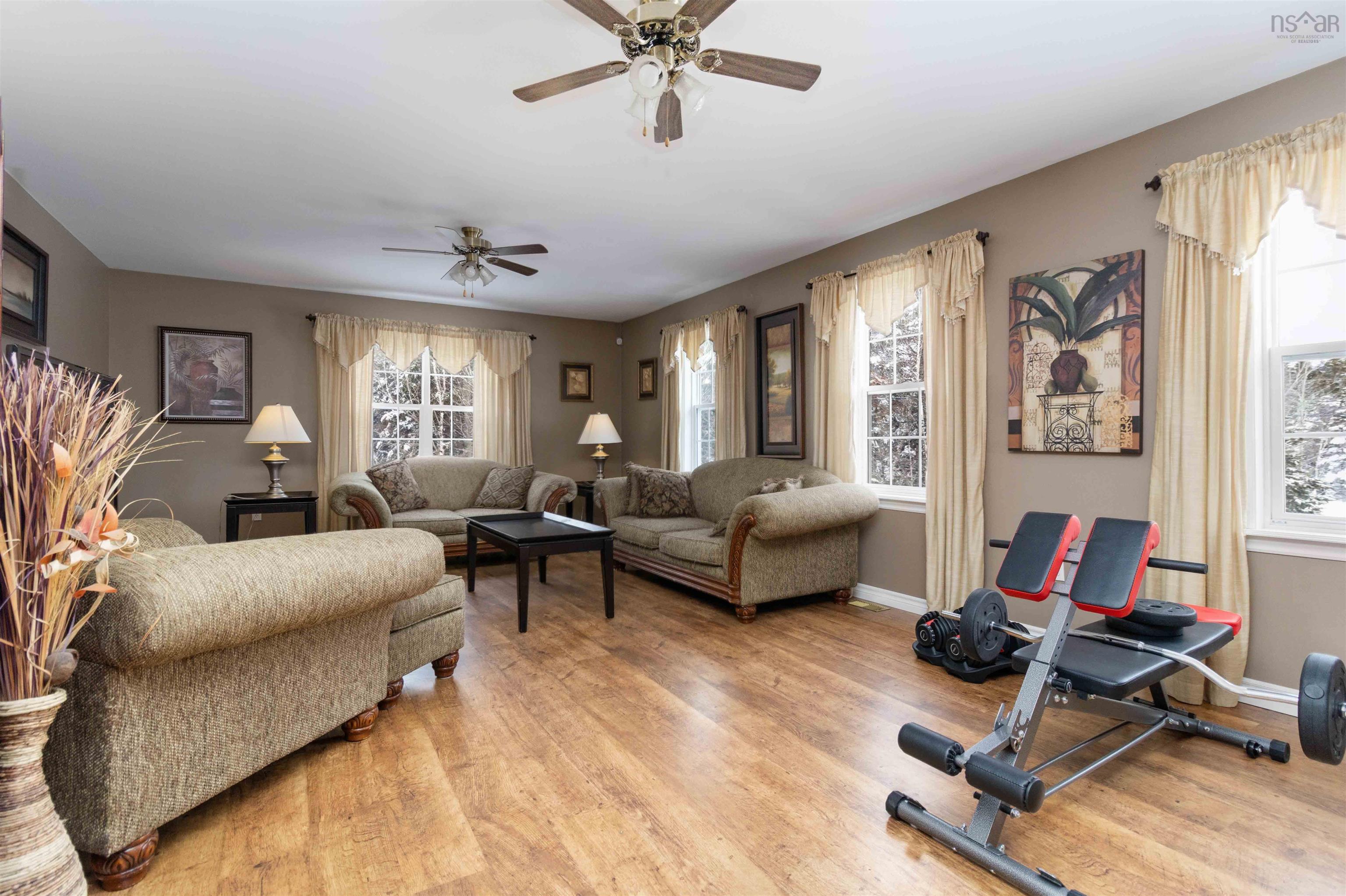 $850,000.00: 378 Kingswood Drive, Hammonds Plains