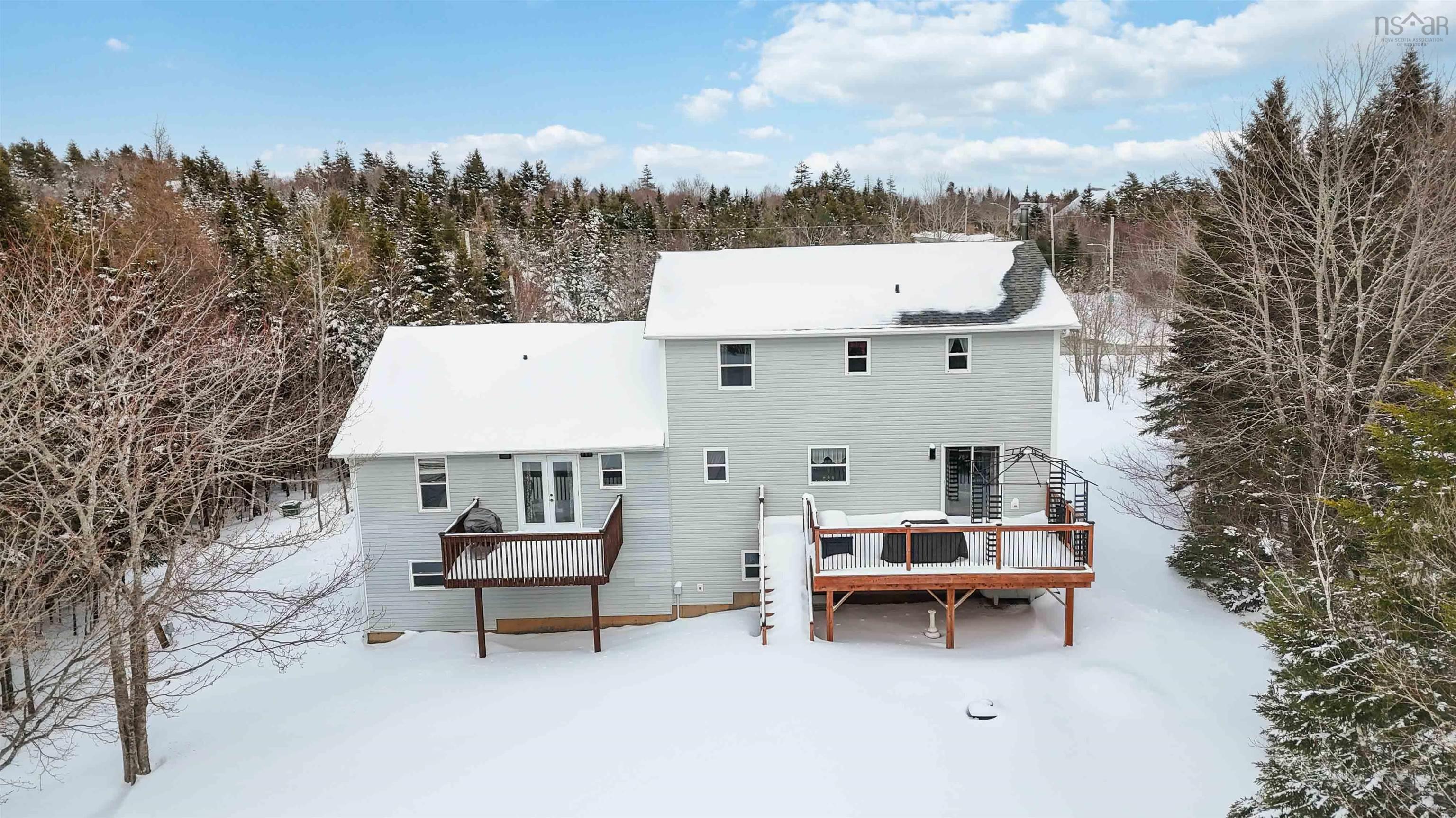 $850,000.00: 378 Kingswood Drive, Hammonds Plains