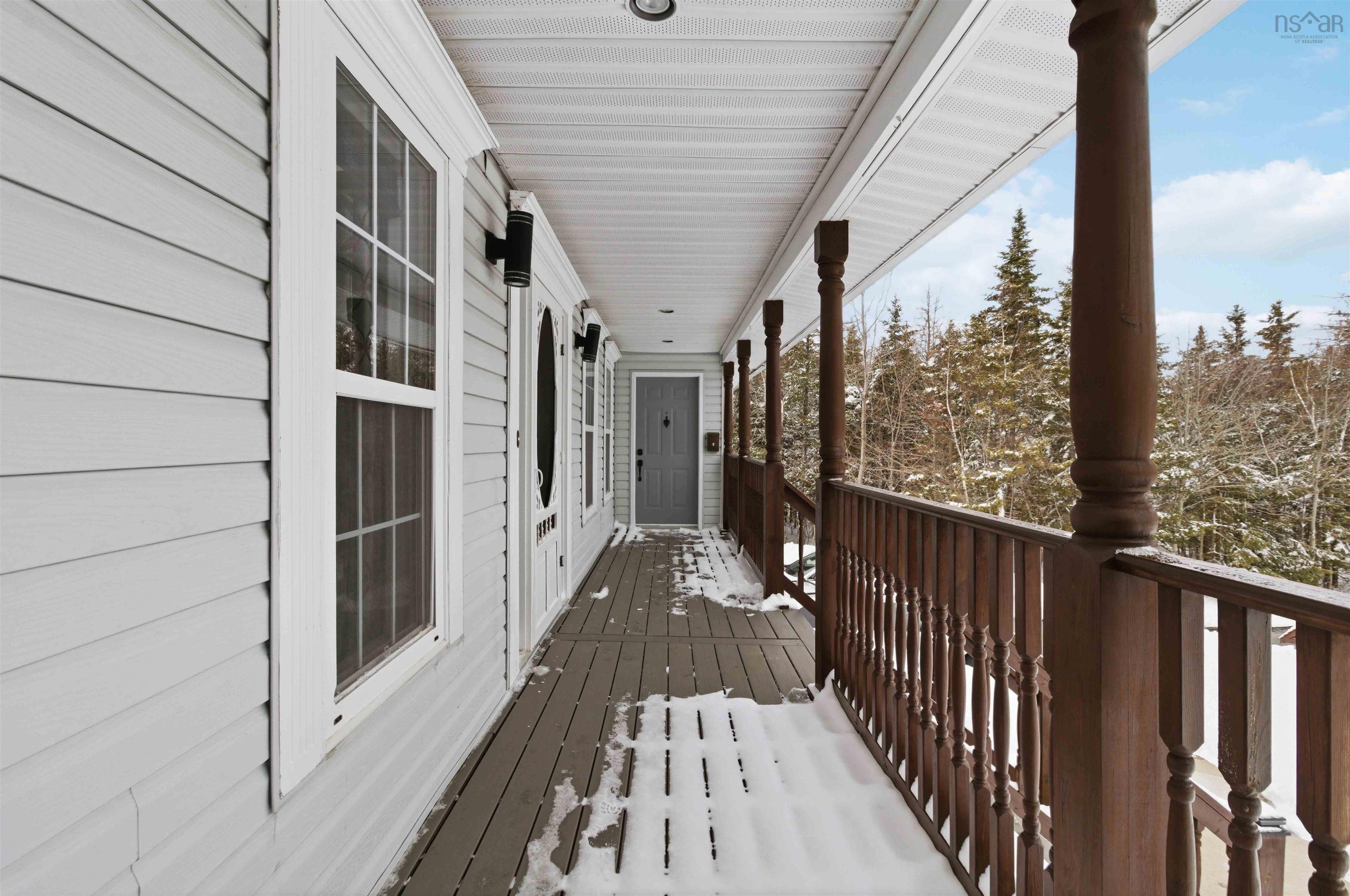 $850,000.00: 378 Kingswood Drive, Hammonds Plains