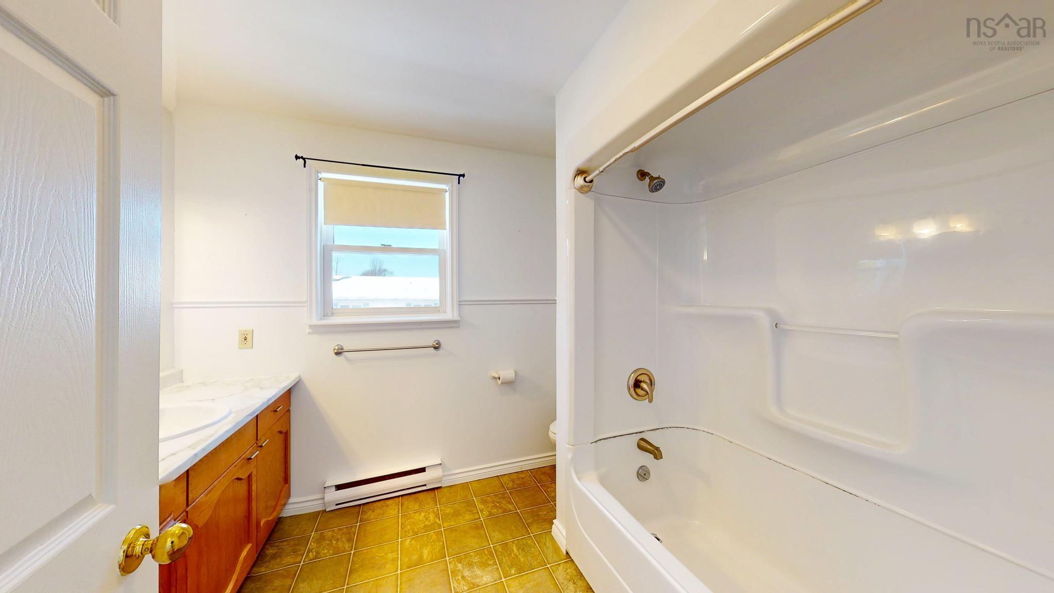 $469,000.00: 2 Foster Street, Kentville