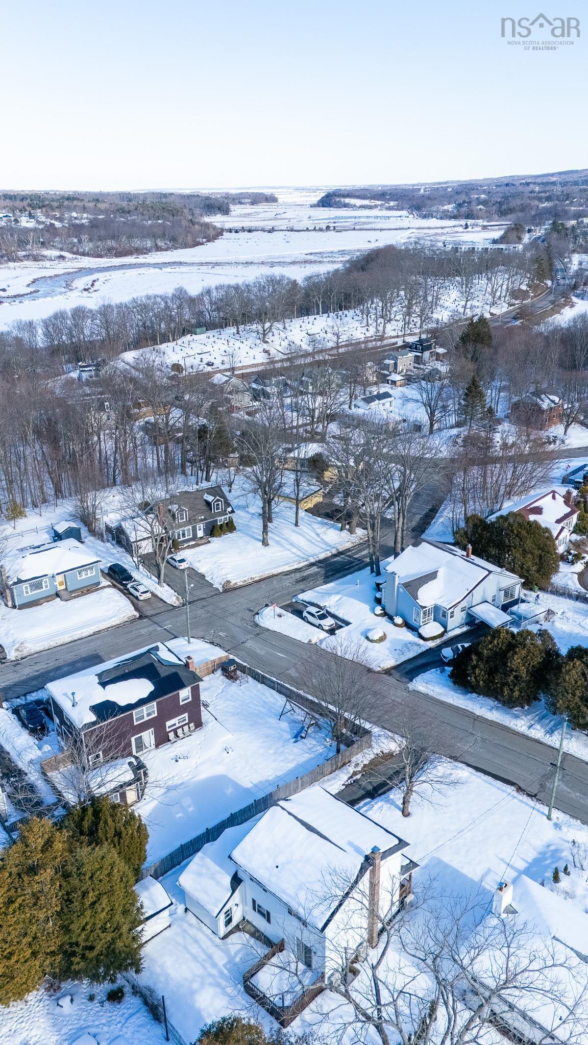 $469,000.00: 2 Foster Street, Kentville