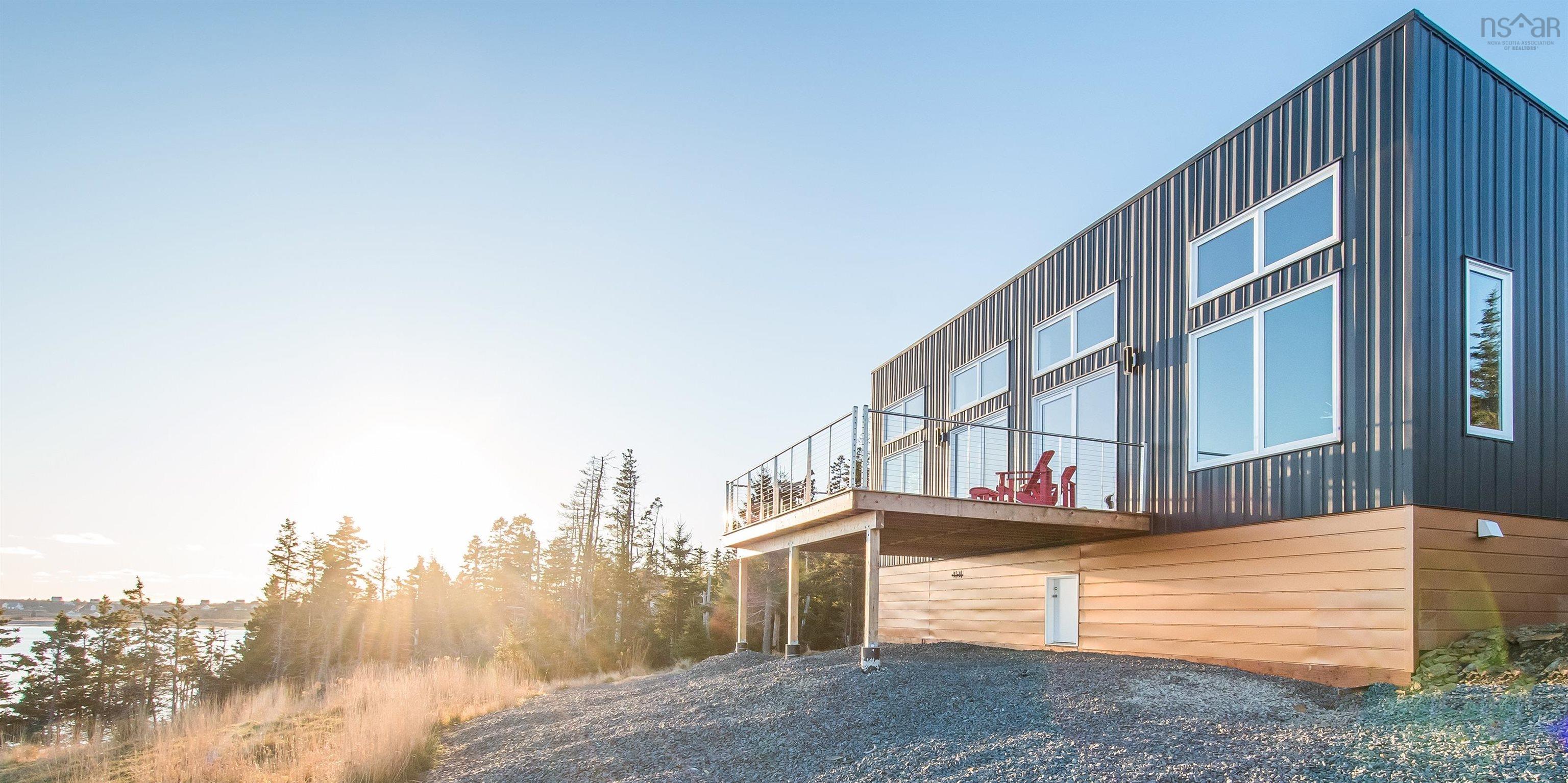 $1,195,000.00: 200 Middle Road, Kingsburg